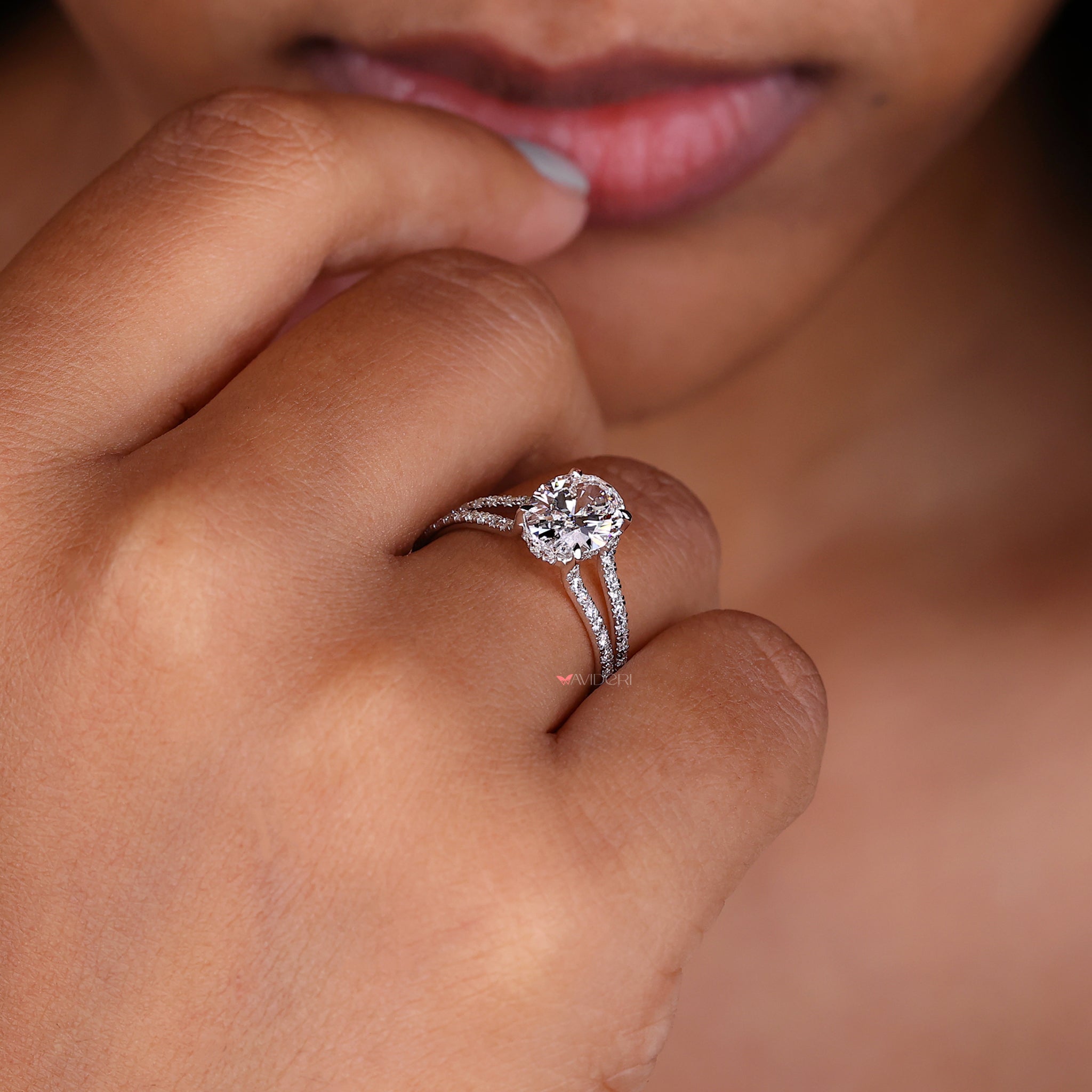 Exquisite oval engagement ring with a flawless cut and delicate setting for a sophisticated look.