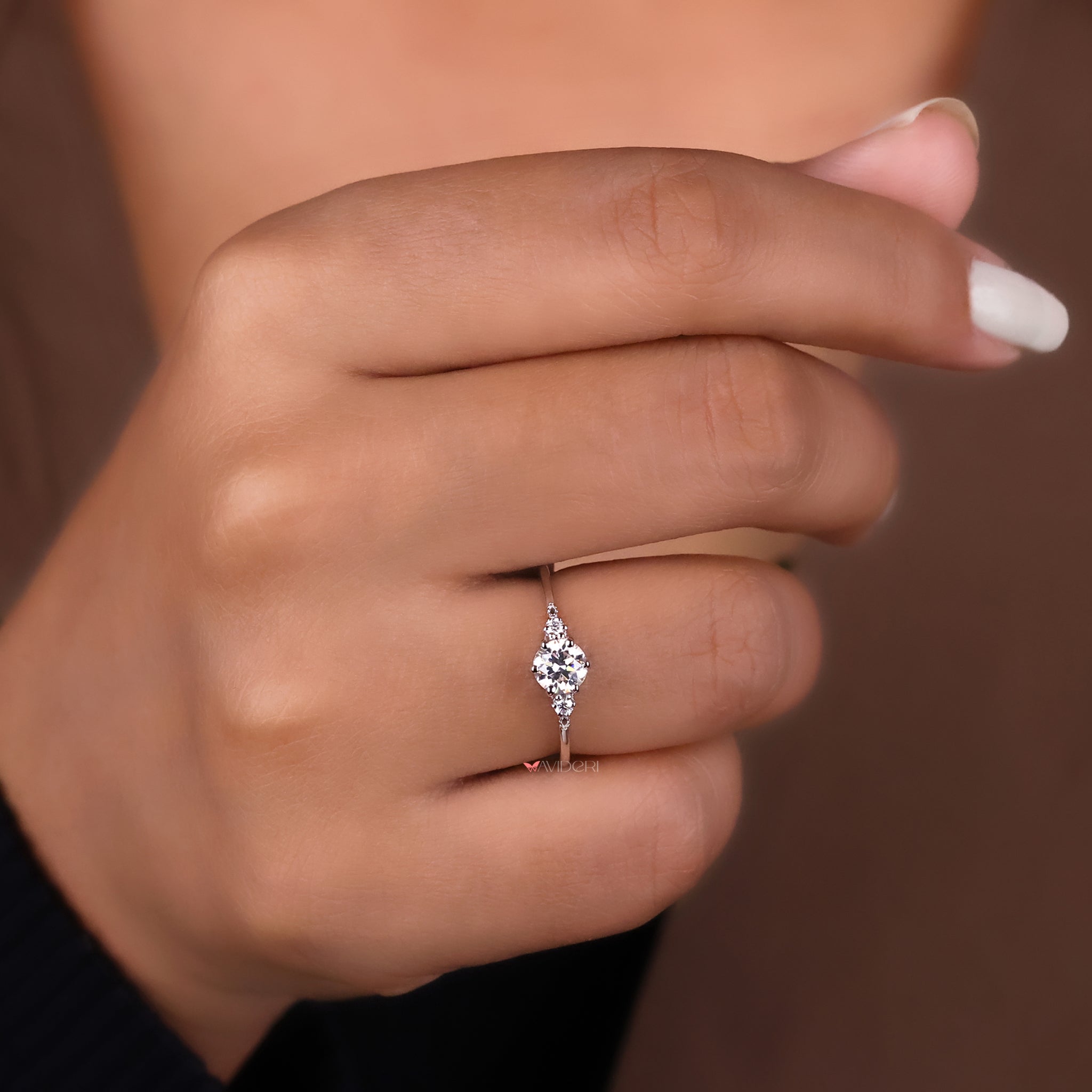 A sleek white gold ring ideal for timeless expression.