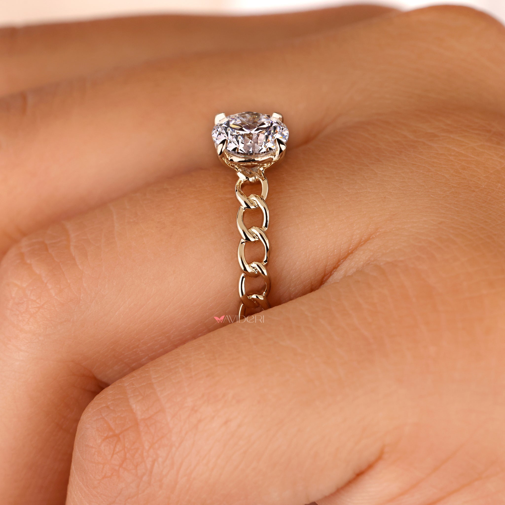 Yellow gold ring with a sleek and sophisticated design.