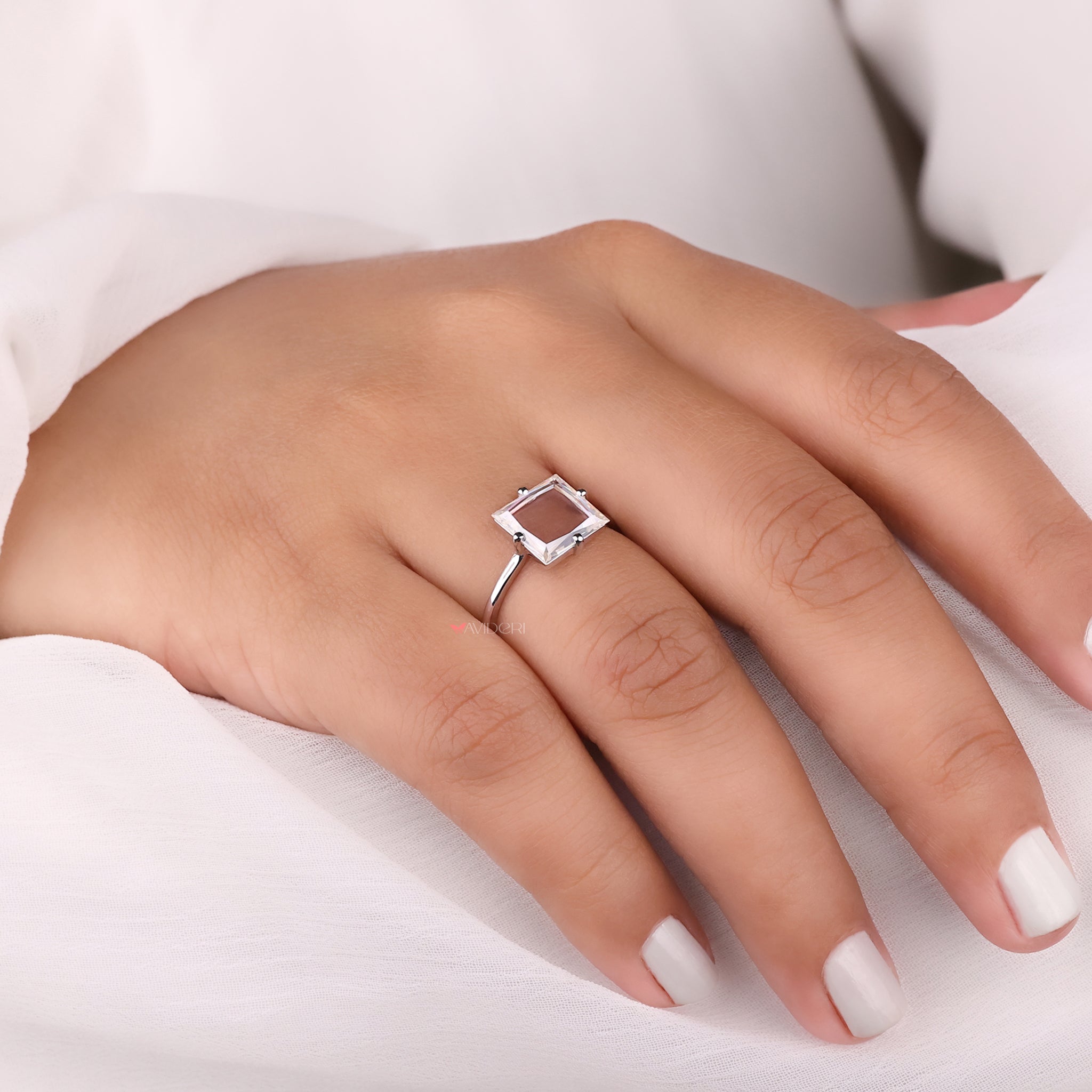 Avideri engagement ring, square portrait ring, white gold ring