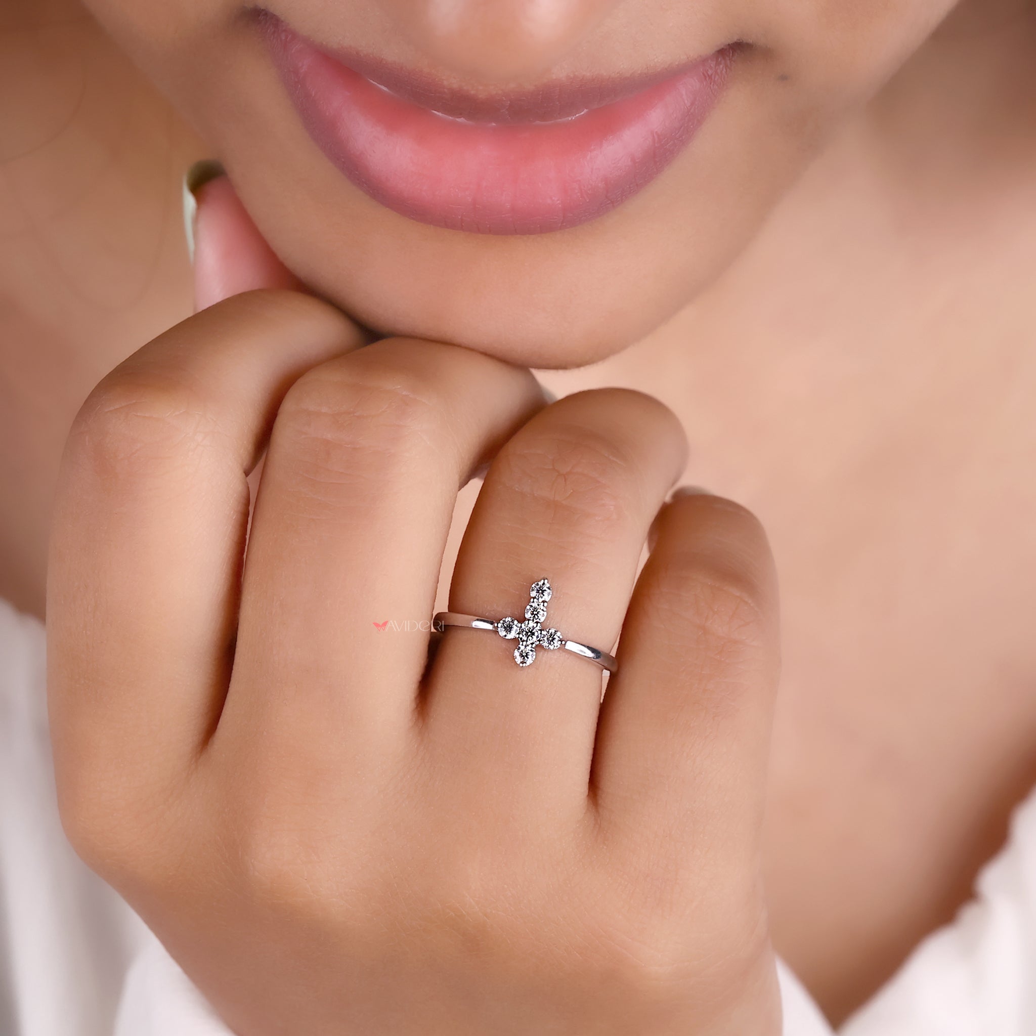 Round engagement ring, avideri engagement ring, handmade ring