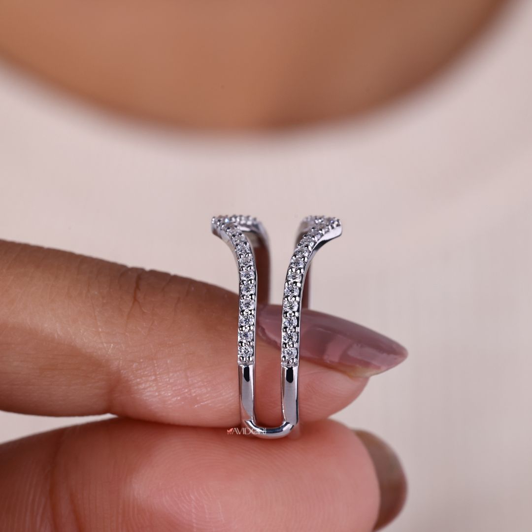 This white gold wedding band offers a cool and refined look.