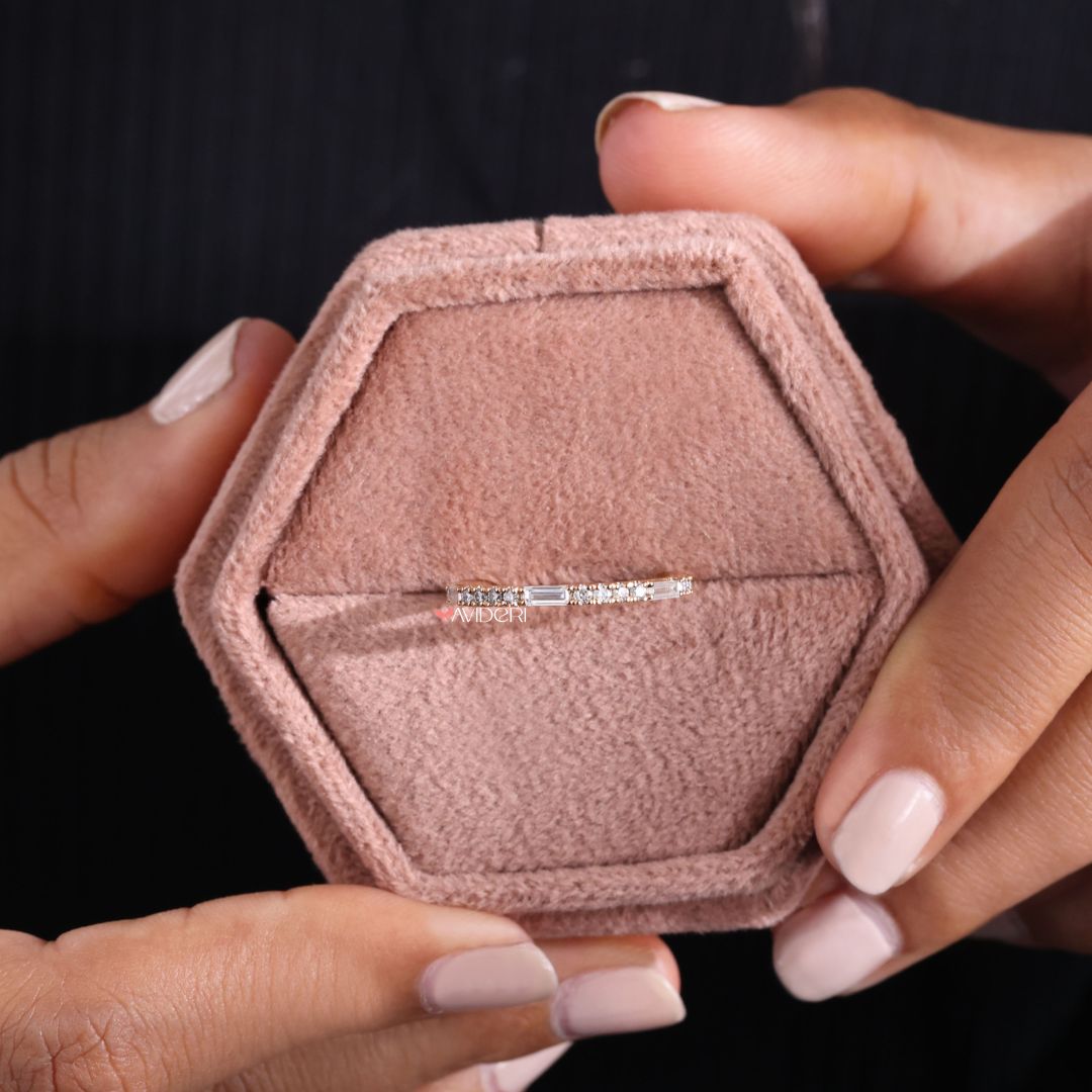 Buy wedding ring options that combine style, meaning, and craftsmanship.