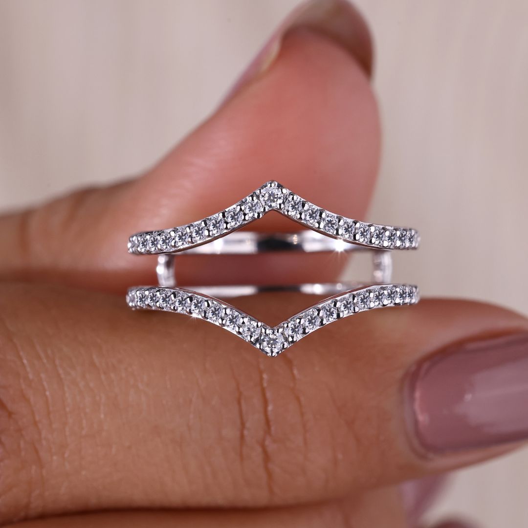 The Chevron diamond insert ring adds a modern twist to design.