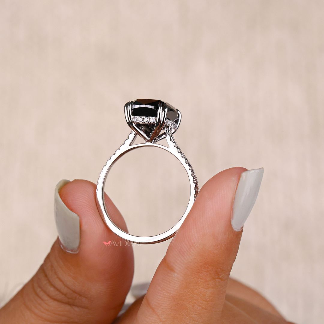 Classic cathedral setting ring for a touch of vintage elegance.