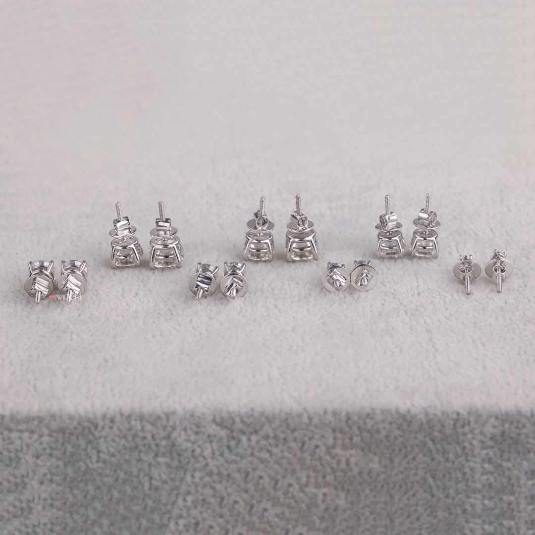 These round earrings provide a clean, elegant look.