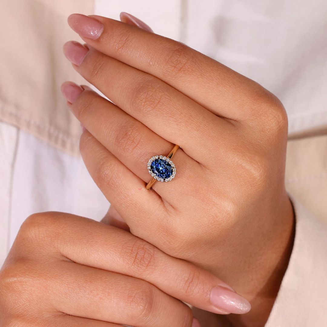 A dark blue ring with deep tones offers a rich, luxurious feel for everyday elegance.