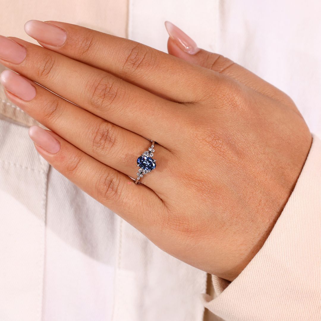 Oval Ring – Classic oval ring made with precision and care.