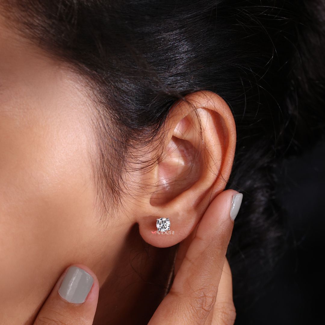 Surprise her with one of the most heartfelt gifts for her that blends style with personal meaning.