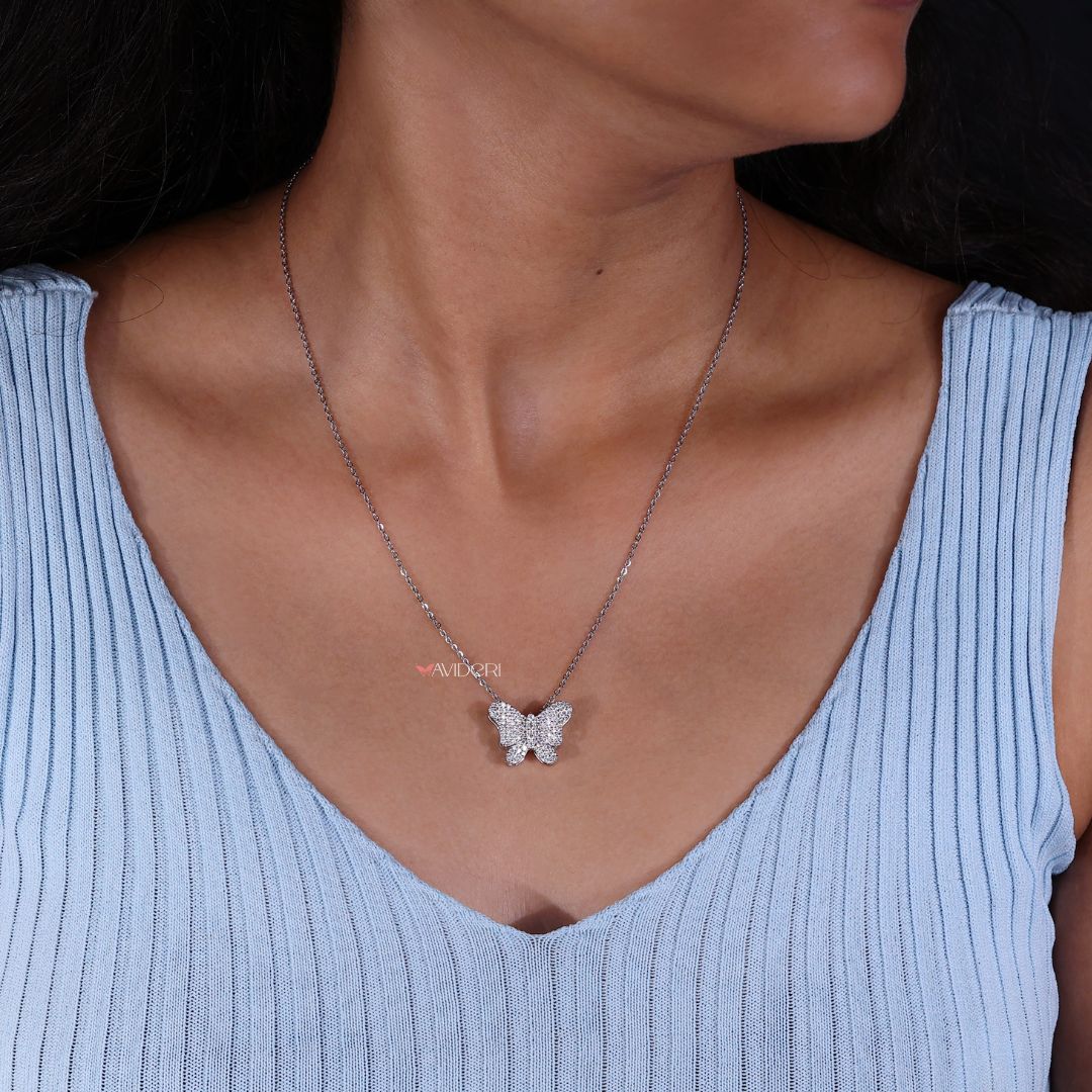 White gold pendant with a soft polished finish