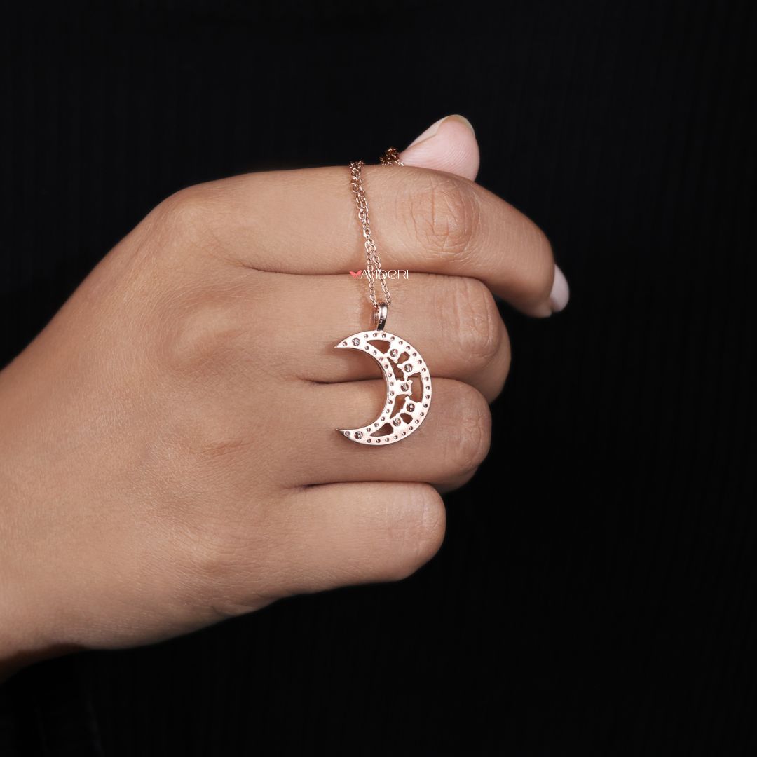 Prong setting provides secure placement for stones while maximizing light reflection.