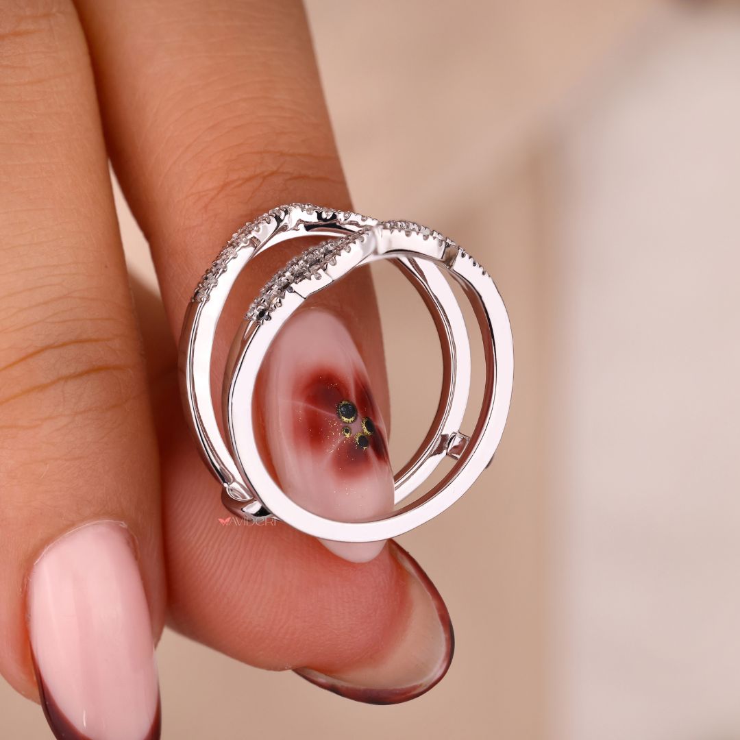 This handmade band showcases fine craftsmanship and detail.