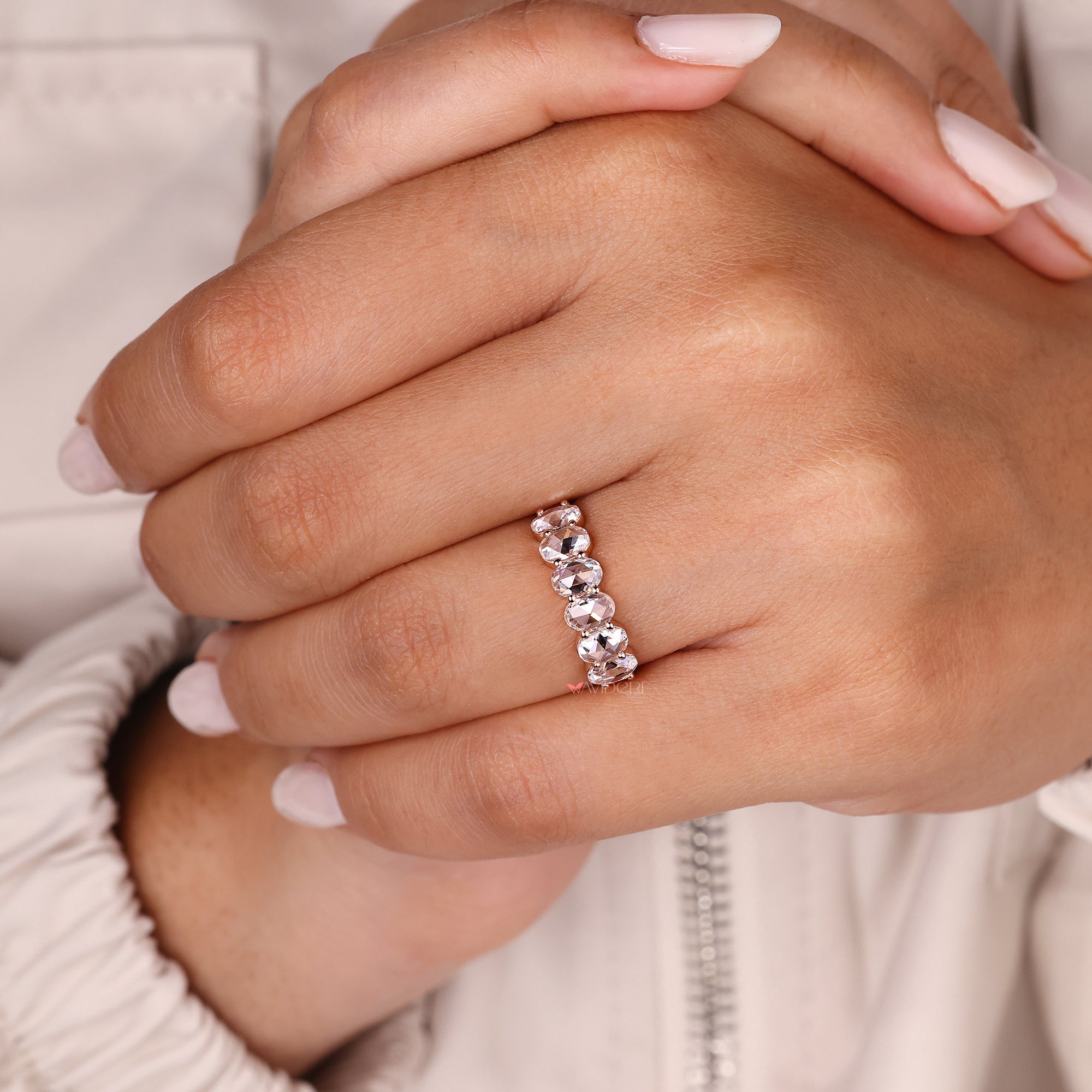 Avideri handmade rose cut diamond wedding band.