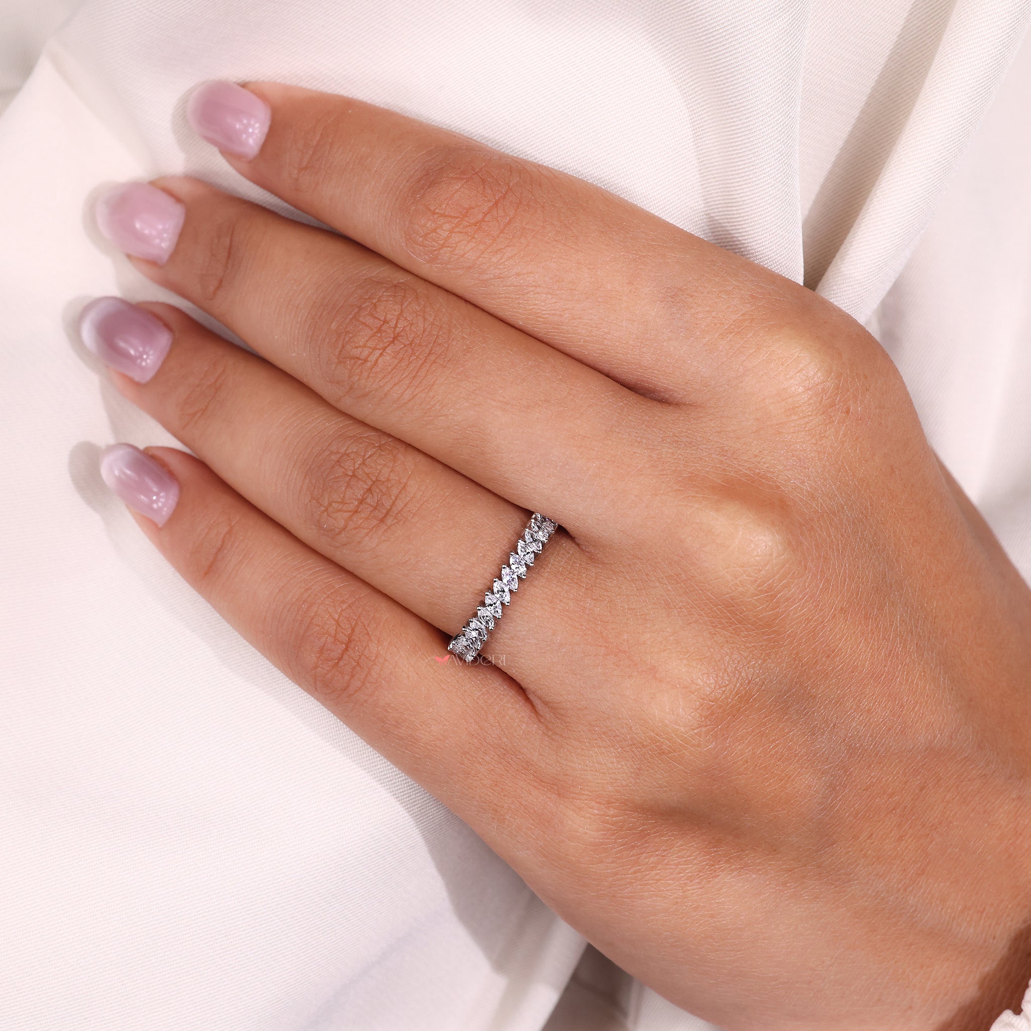 IGI certified diamond shows trusted quality and clear grading.