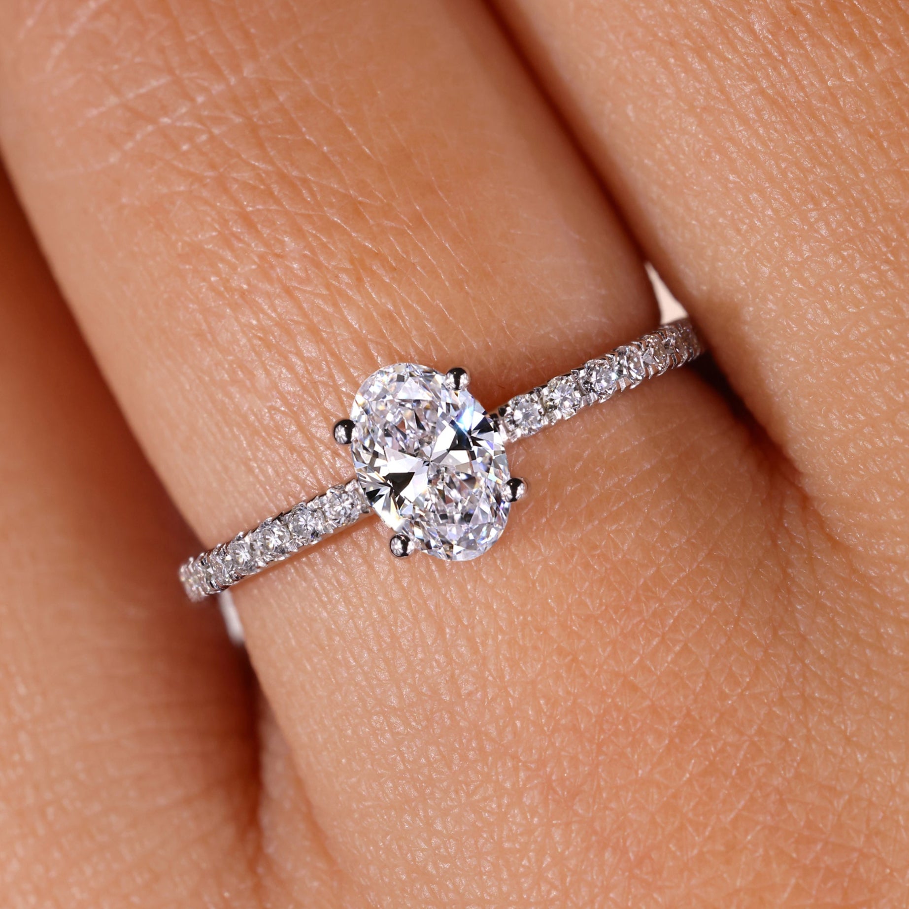 Oval shaped engagement ring with a stunning oval shaped diamond ring.