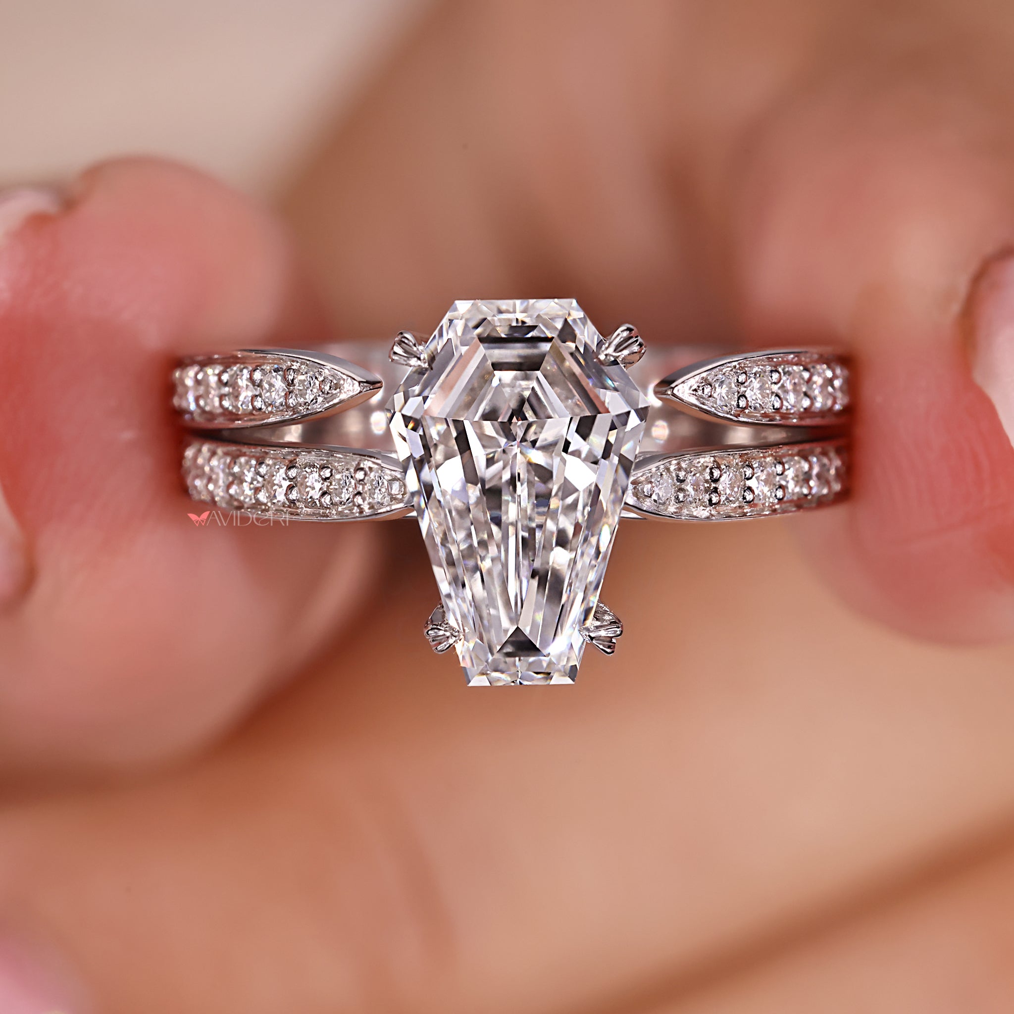 A round cut ring offers a classic and timeless look.