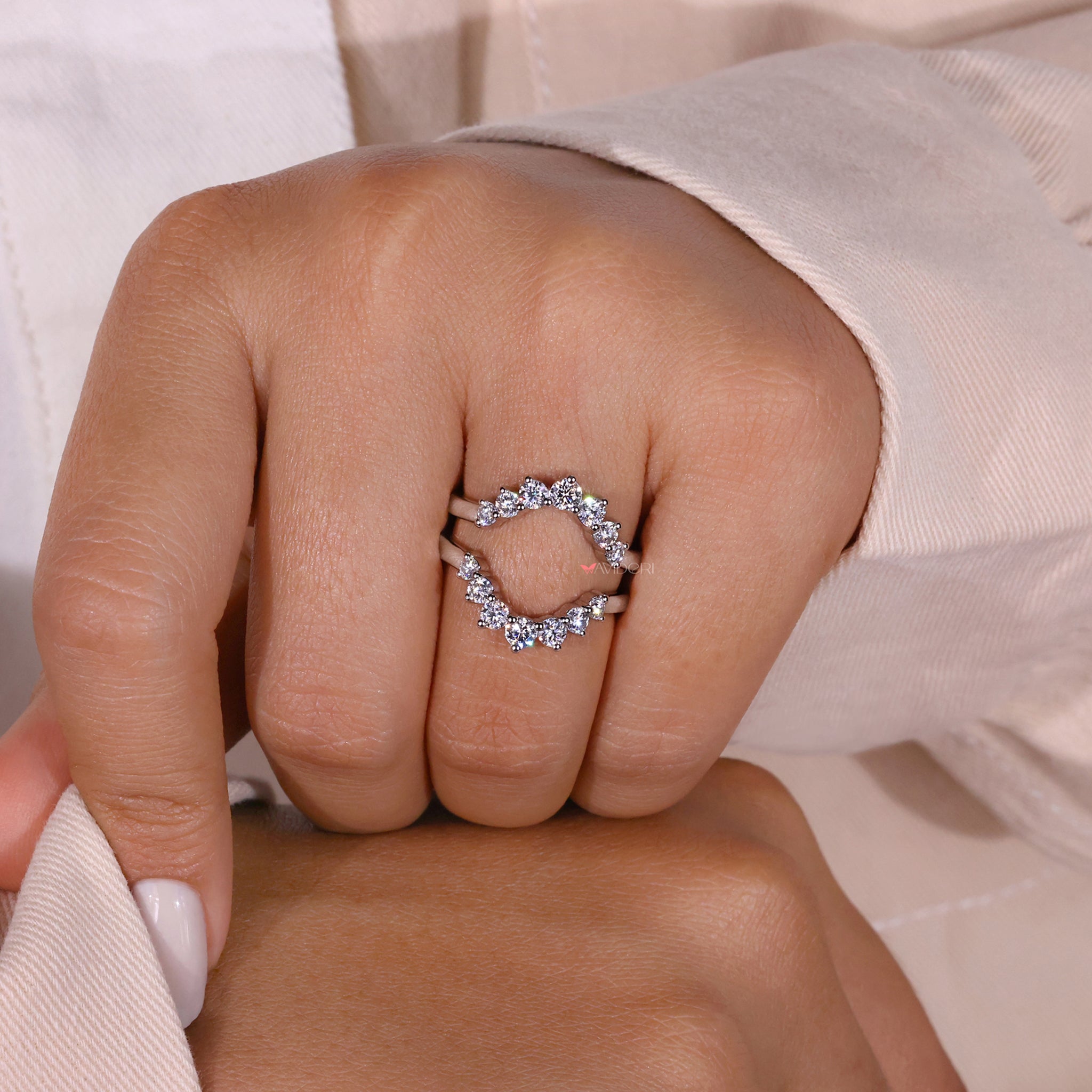 Round cut diamond band with brilliant shine.