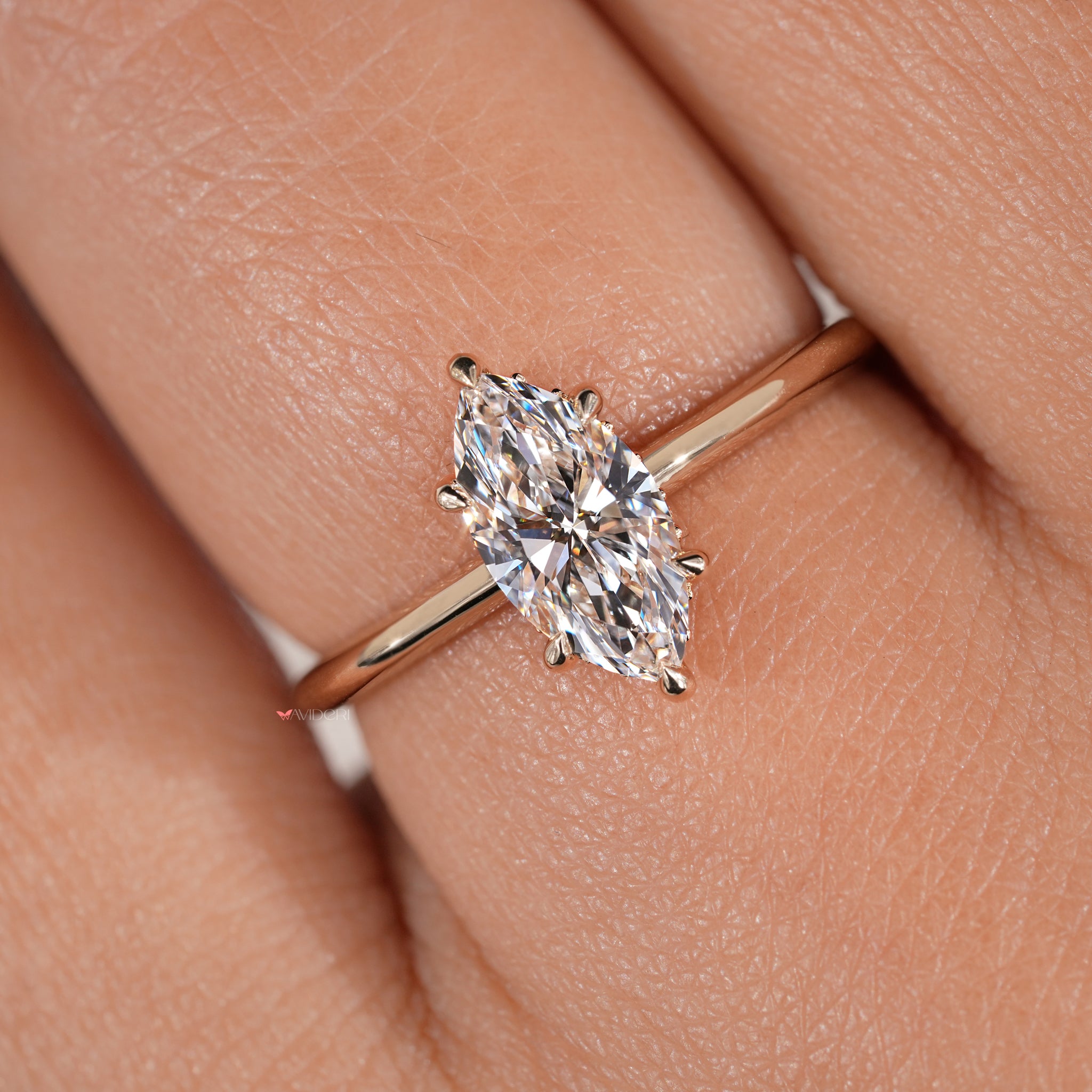 Lab grown diamond ring combining sustainability and beauty