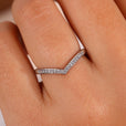 Diamond chevron band with a stylish V-shaped design.