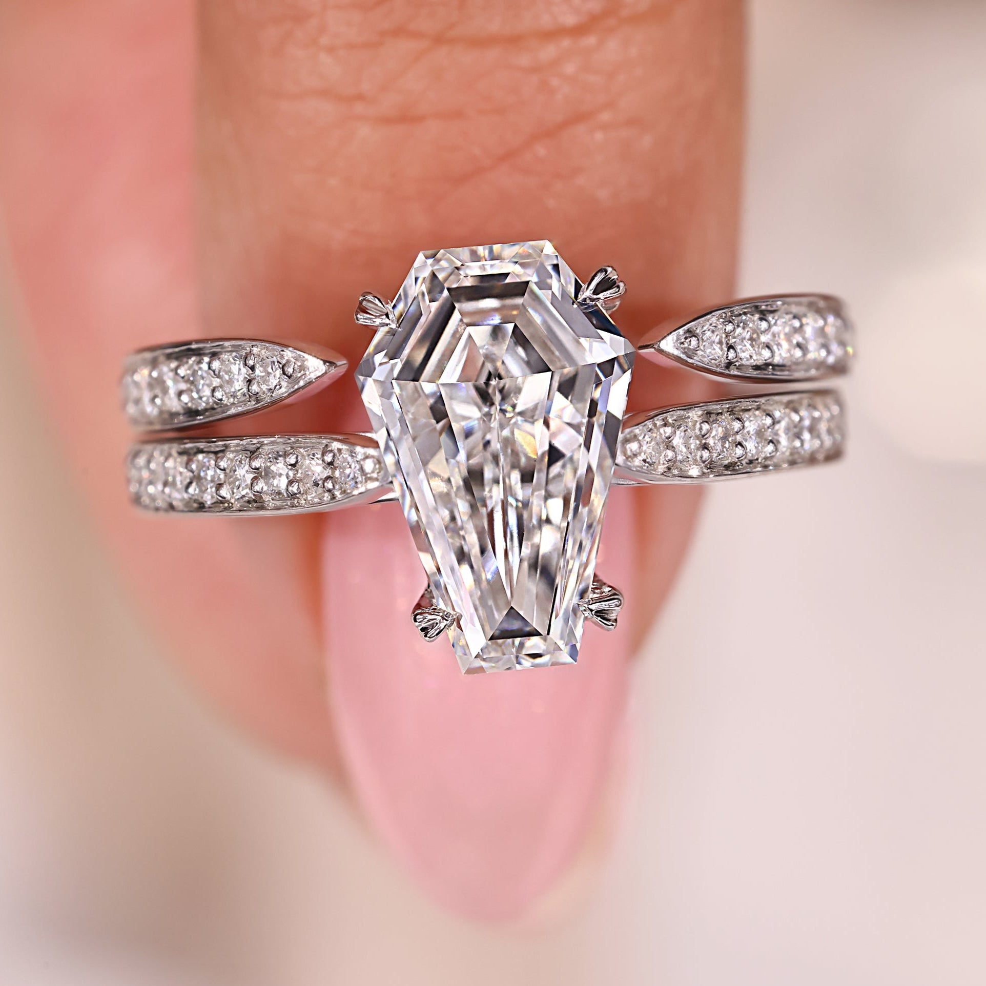 This cathedral setting ring offers a timeless, elegant design.