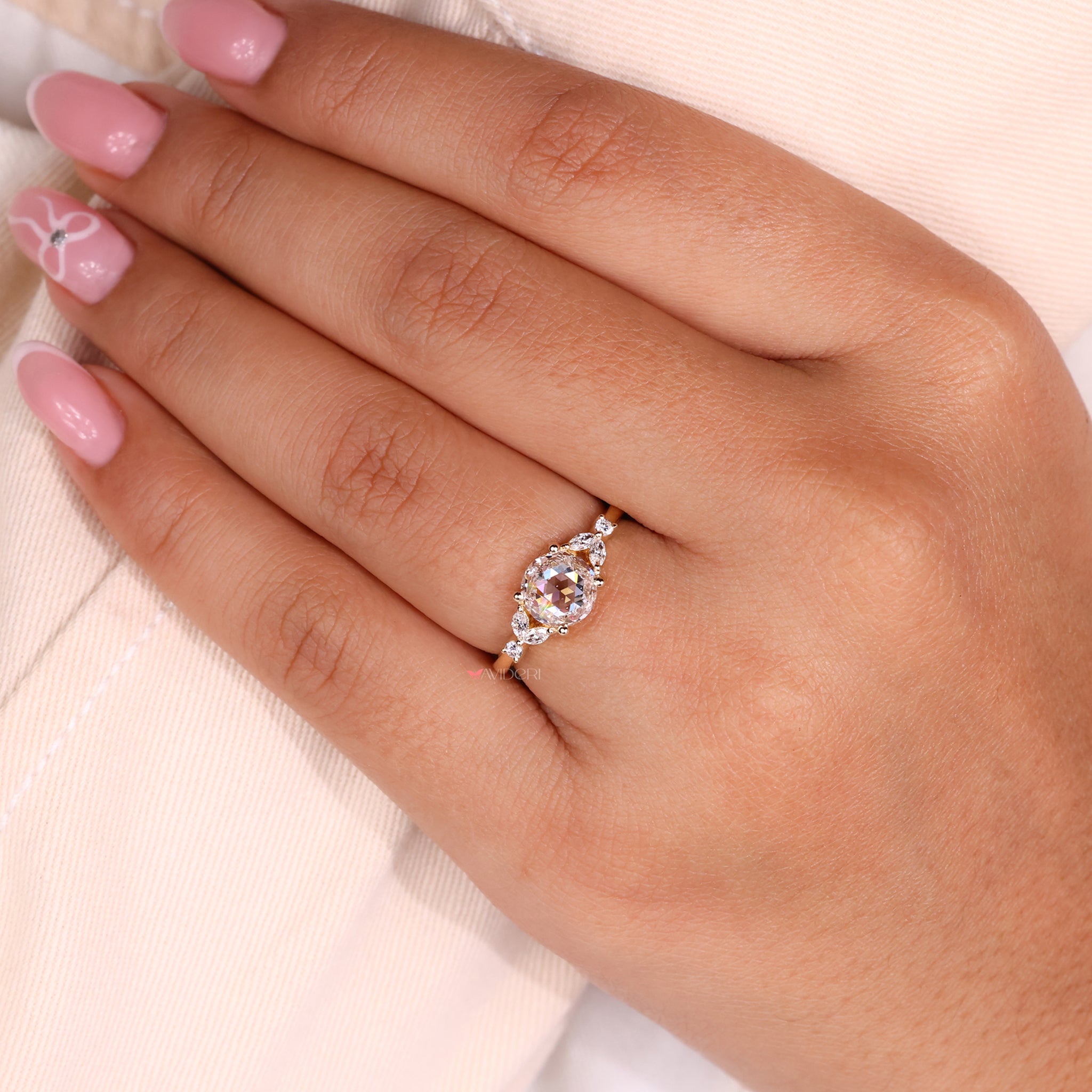 Yellow gold ring with a beautiful rose cut diamond for an elegant look.