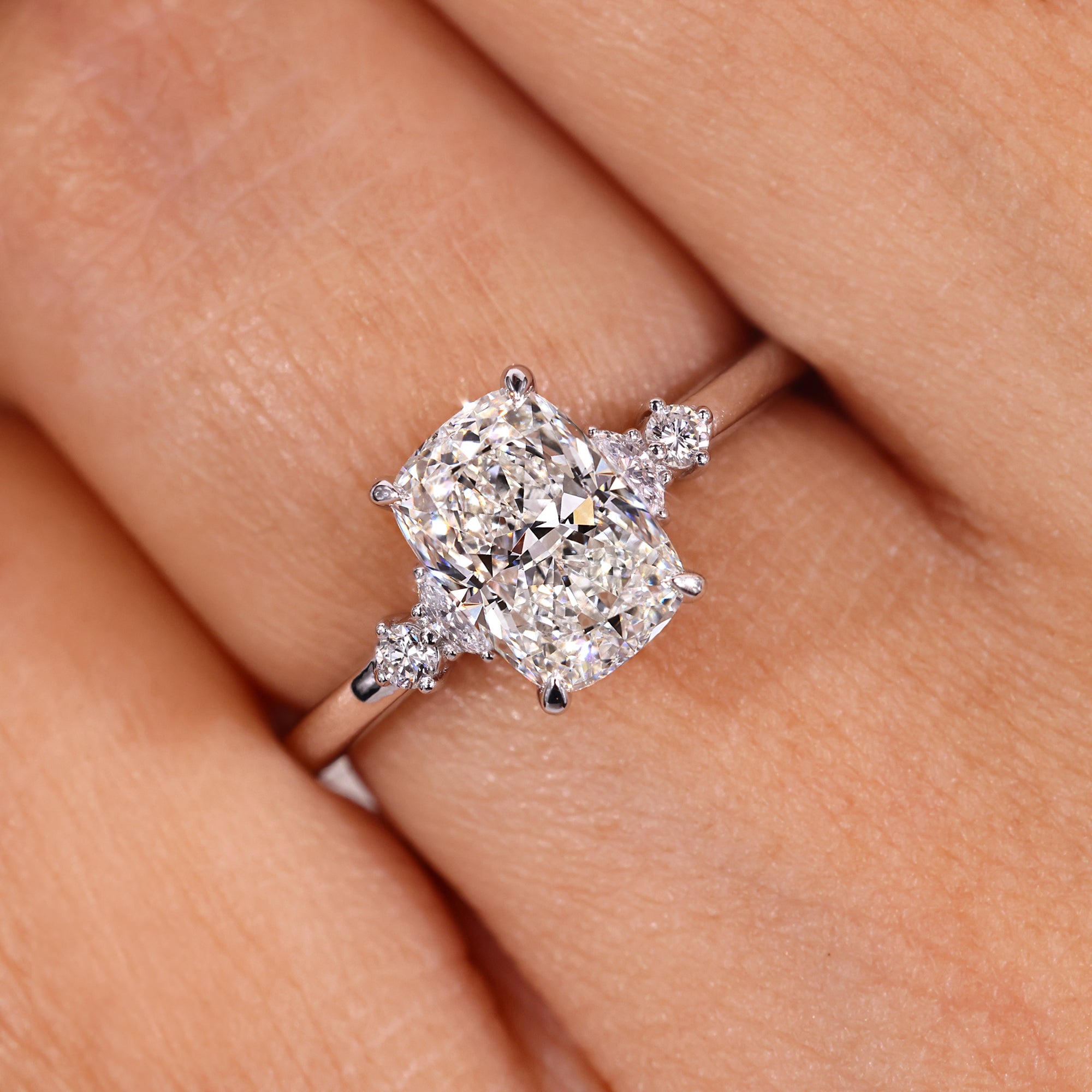 Gift for her designed in anniversary gift for her style.