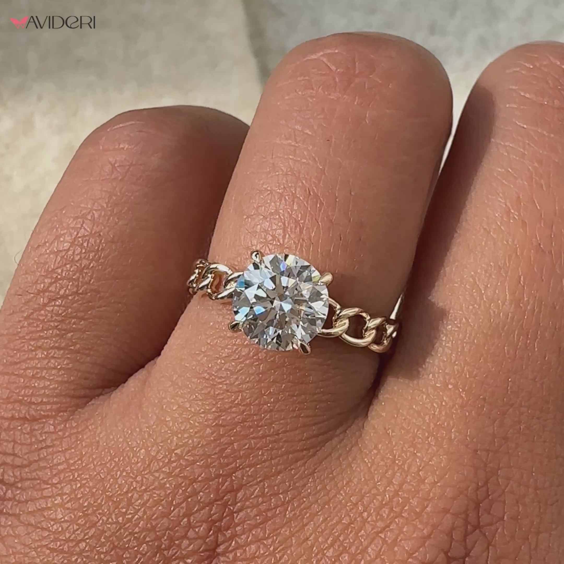 Stunning round diamond engagement ring perfect for special moments.