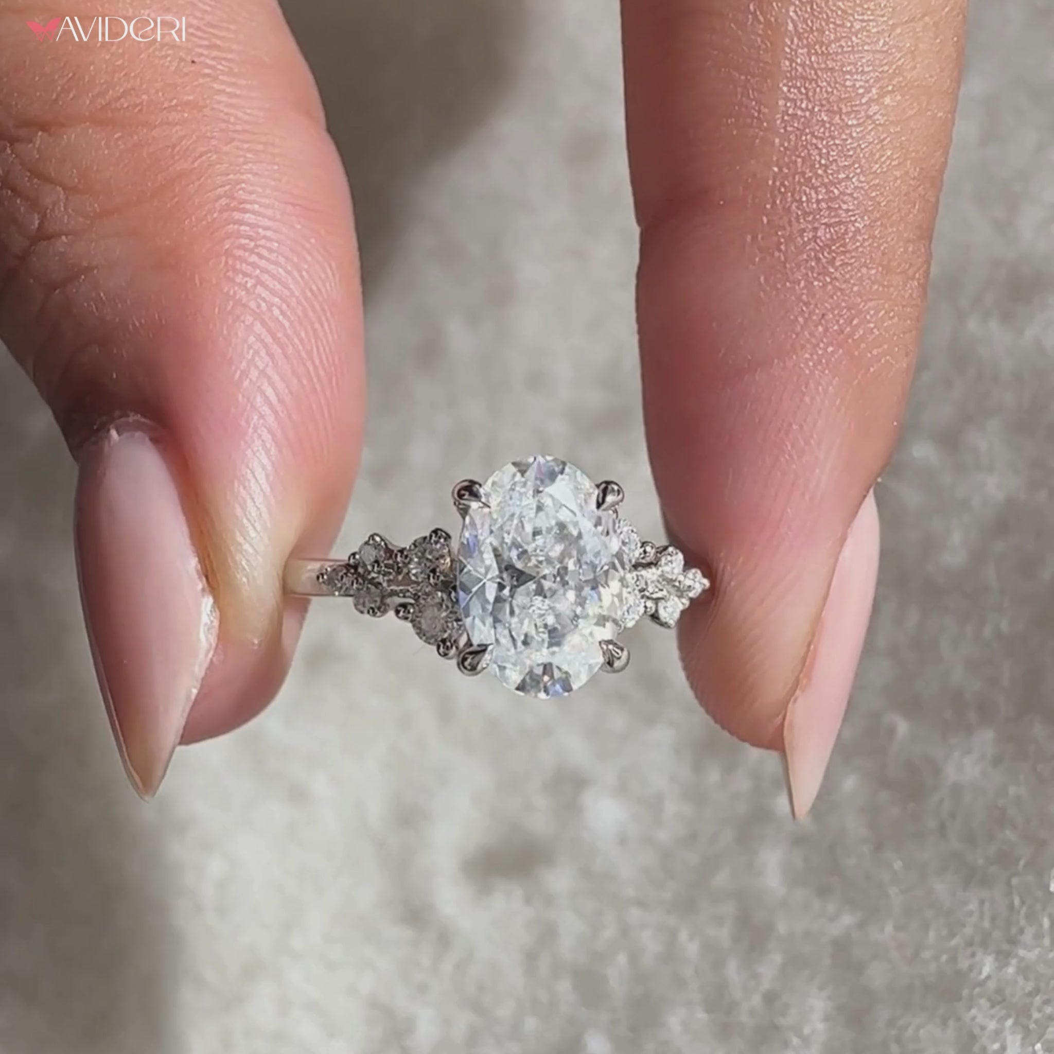 Oval cut ring with a stunning, timeless shape.