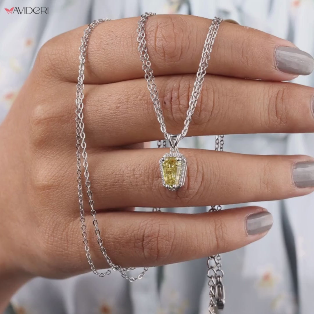 Prong setting offers strong support while letting more light pass through.