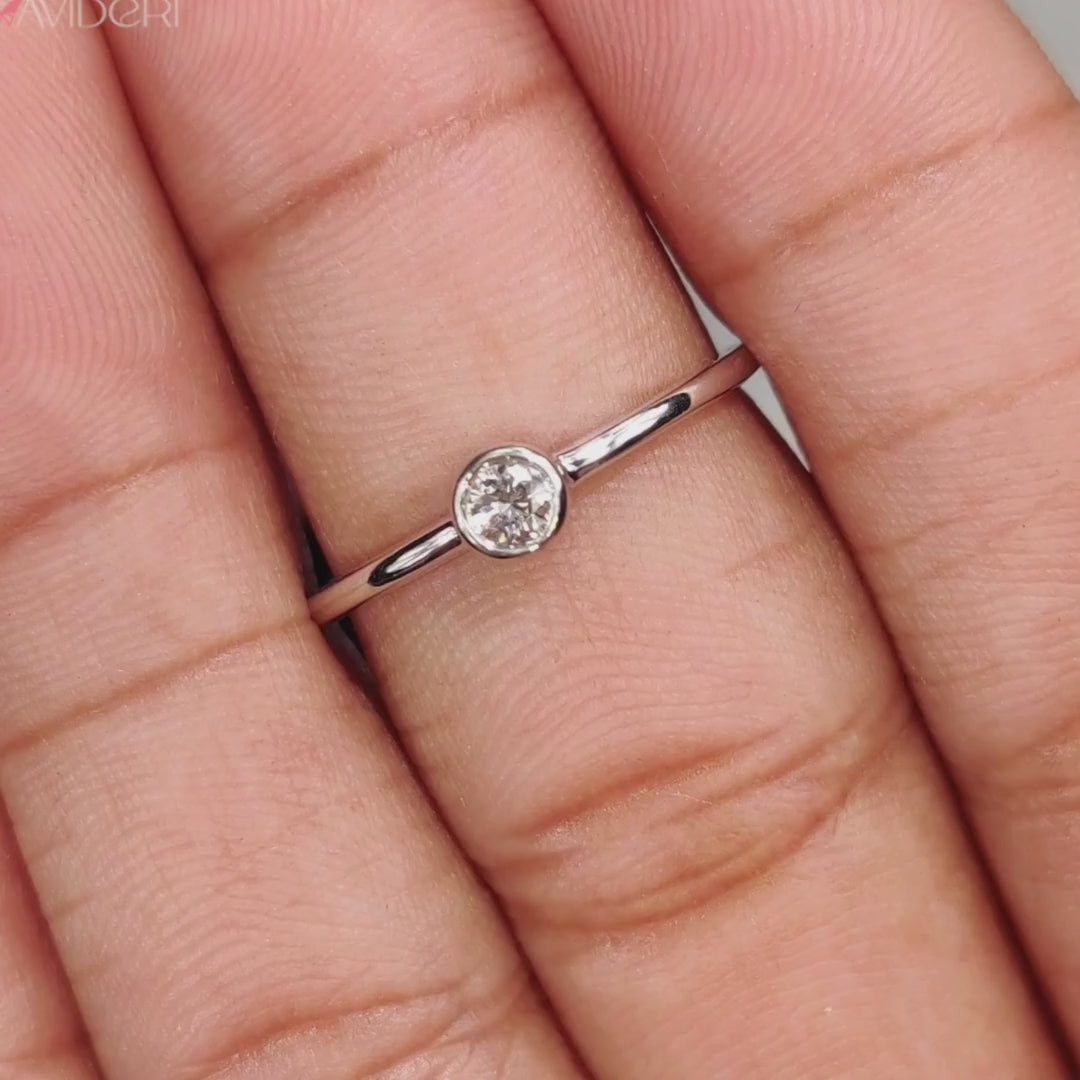 Round Cut Bezel Engagement Ring