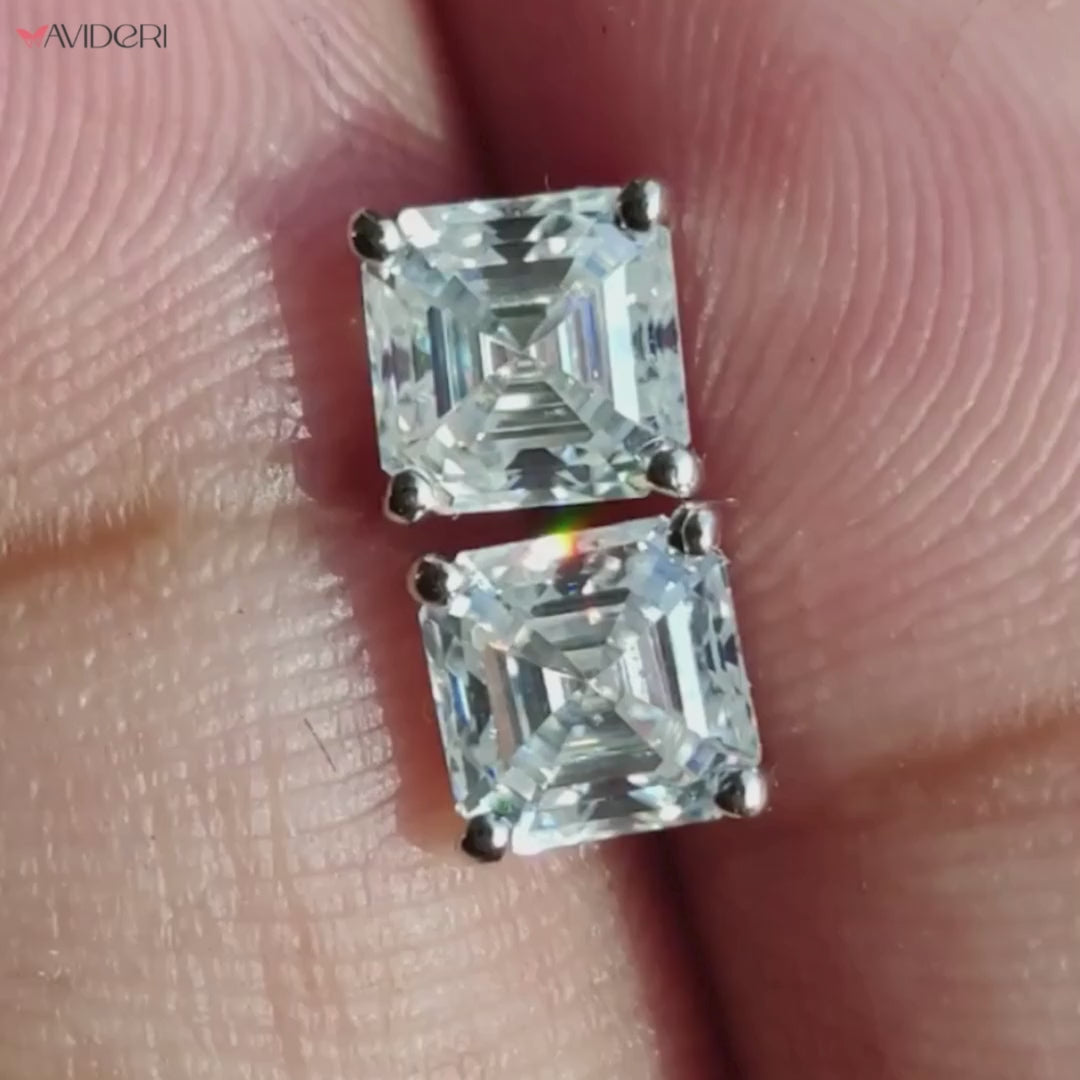 These white gold stud earrings offer a simple, clean look.