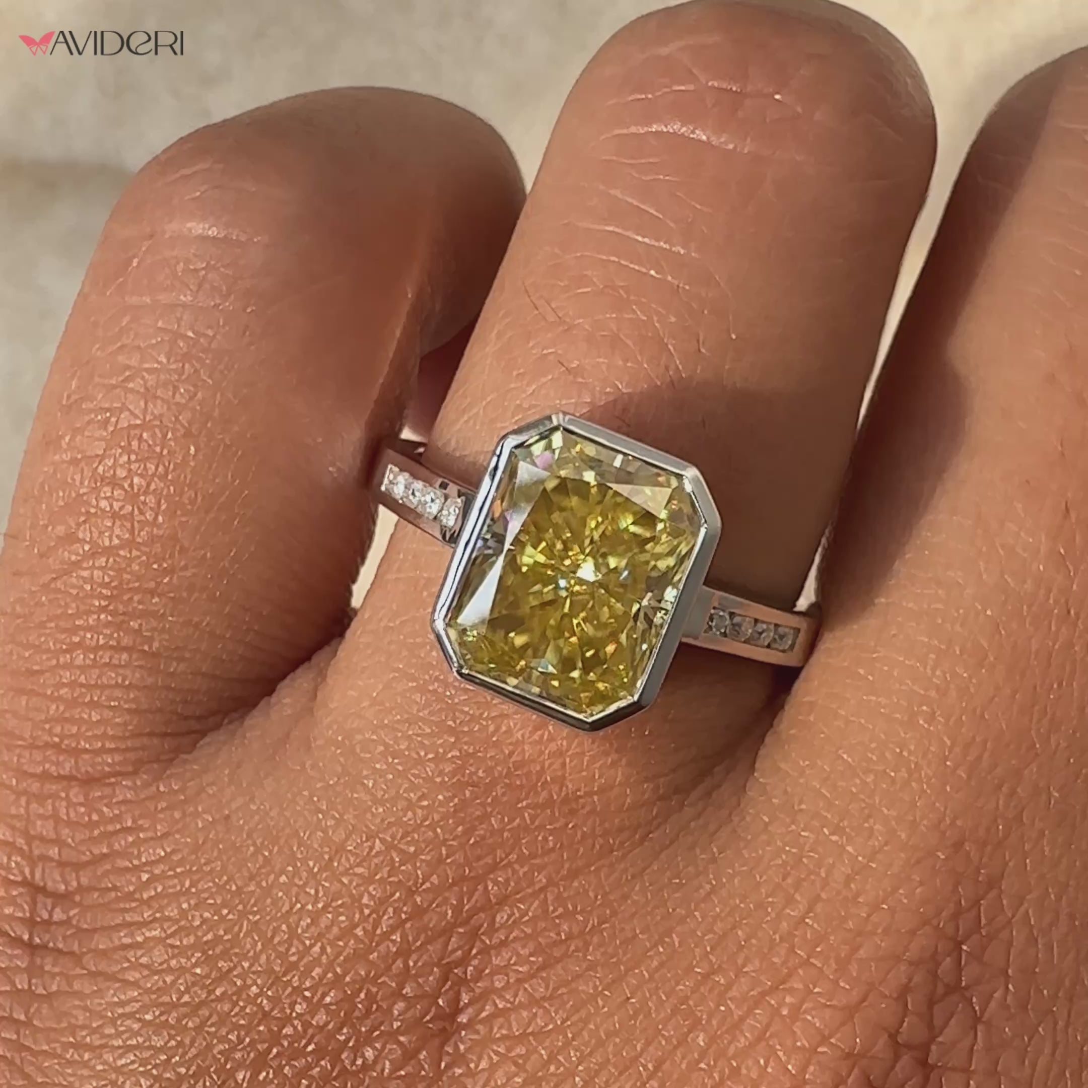 Bezel setting ring with round diamond engagement ring