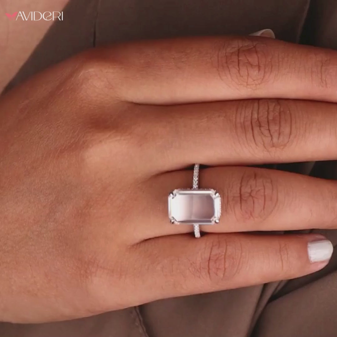 Emerald Portrait ring, round engagement ring, handmade jewelry