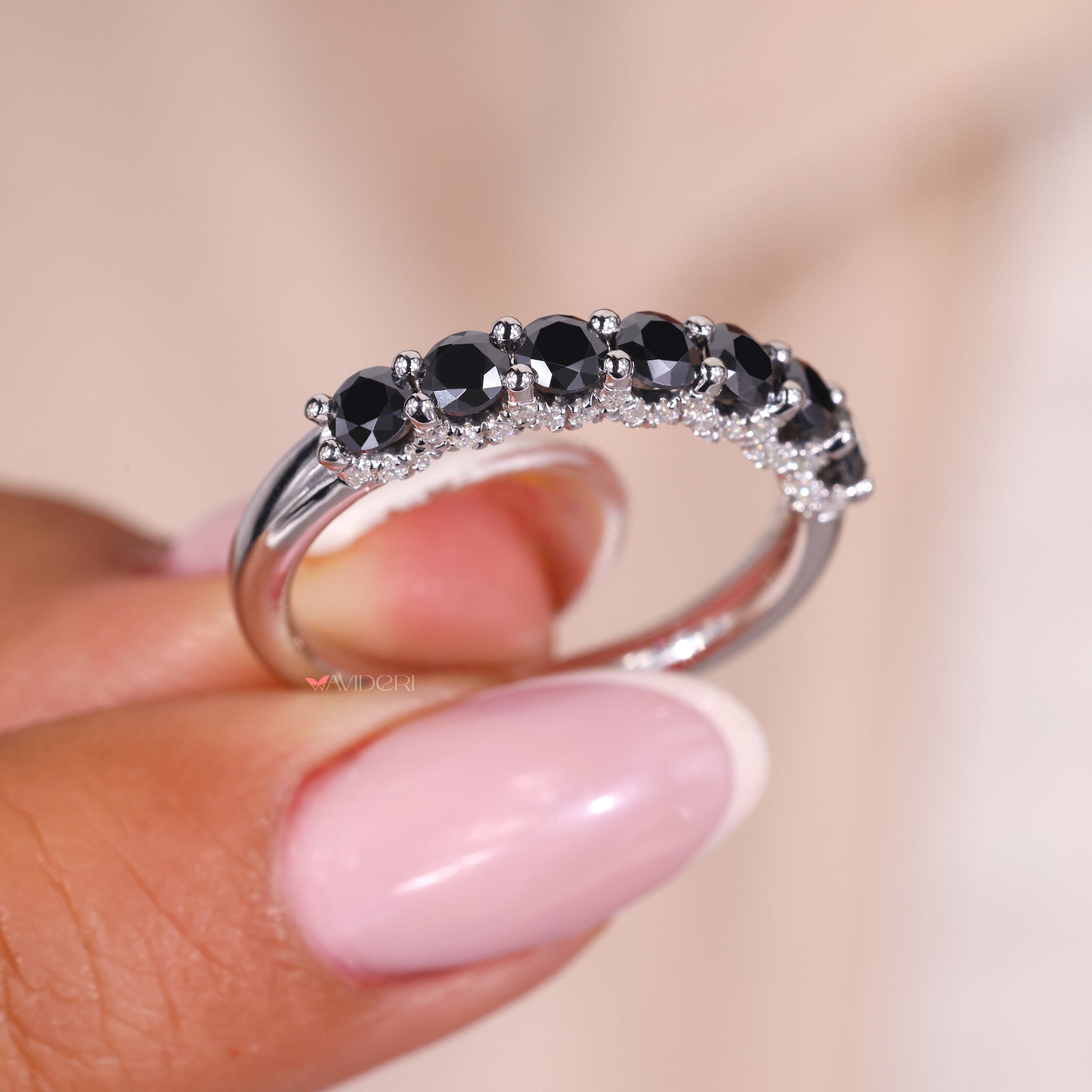 Moissanite Wedding Band - Black Round Cut