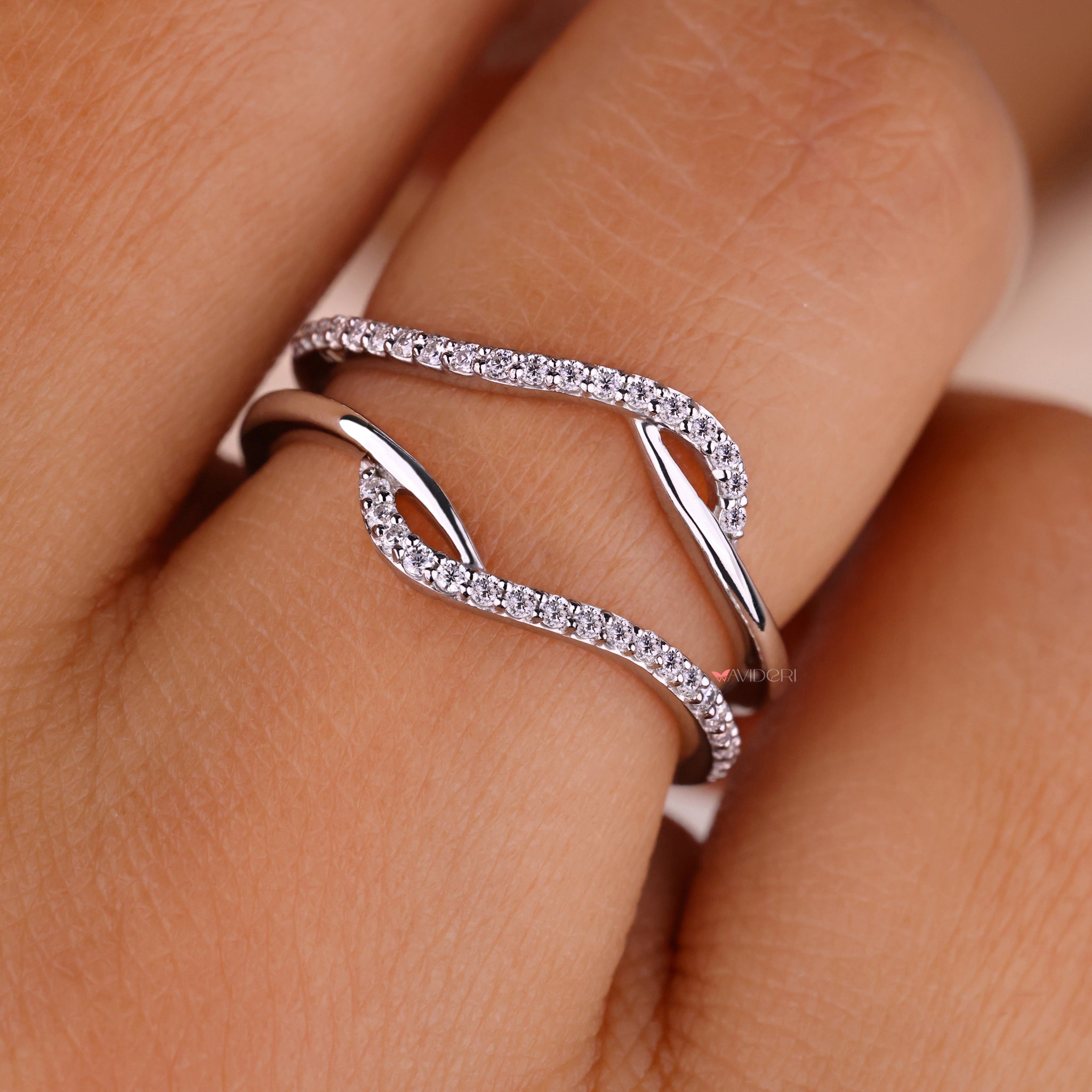 Prong setting band with secure diamond placement.