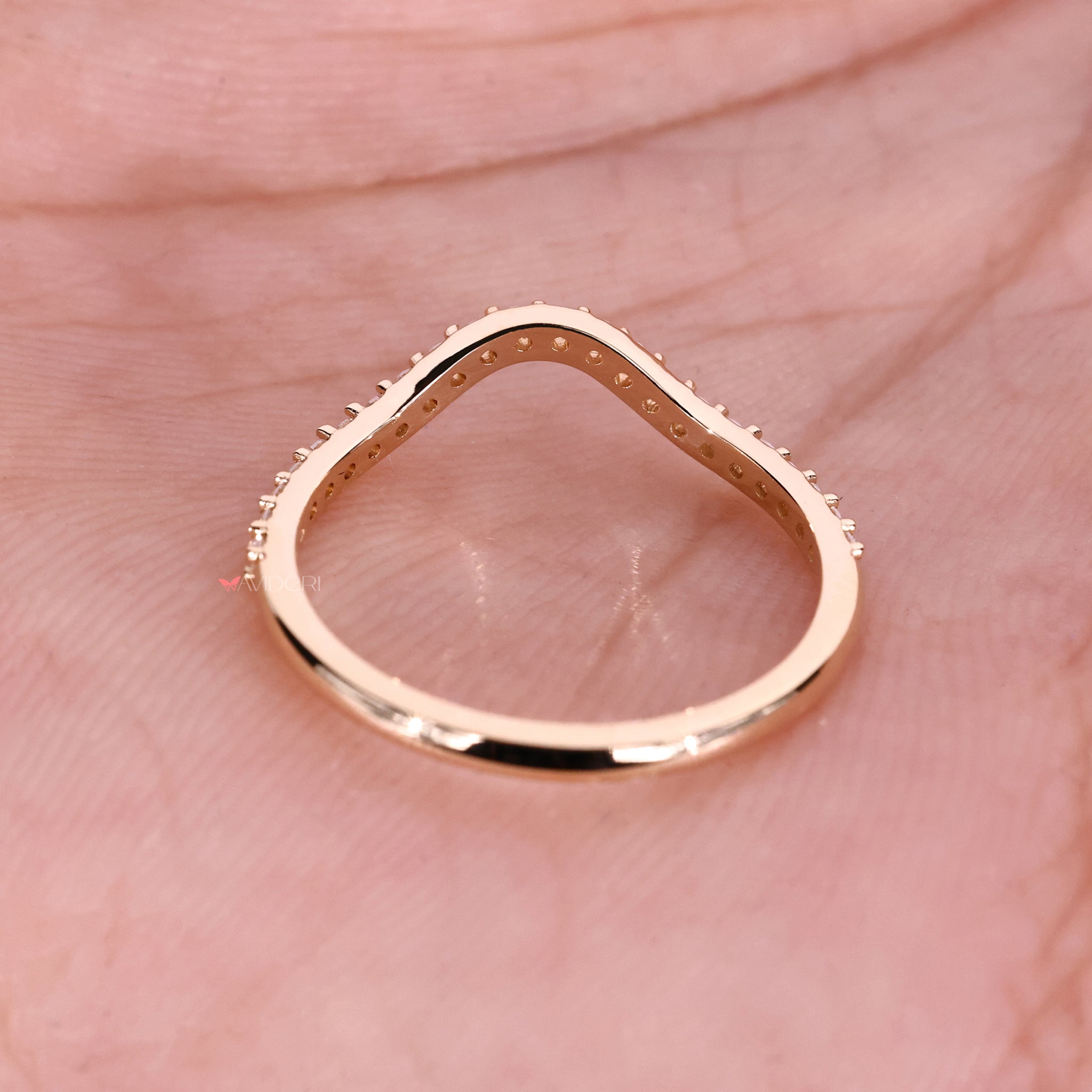 Beautiful yellow gold wedding band with radiant diamonds for a warm, classic feel.