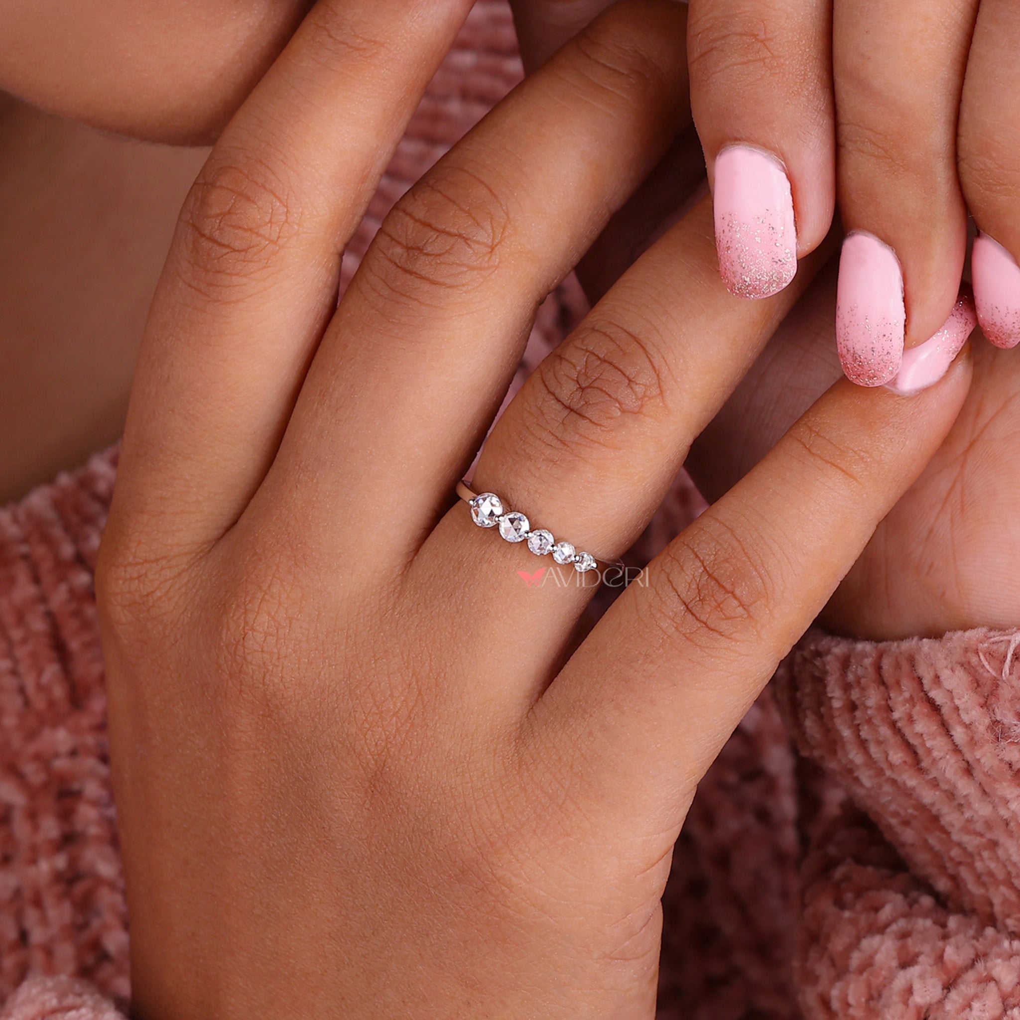 Round cut wedding band with stunning sparkle.
