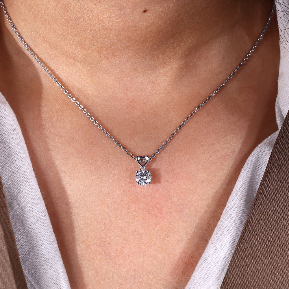 Heart-shaped bail pendant with a stunning design, making it a beautiful statement piece.