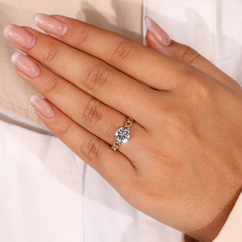 Minimalist solitaire engagement ring crafted for everlasting beauty.
