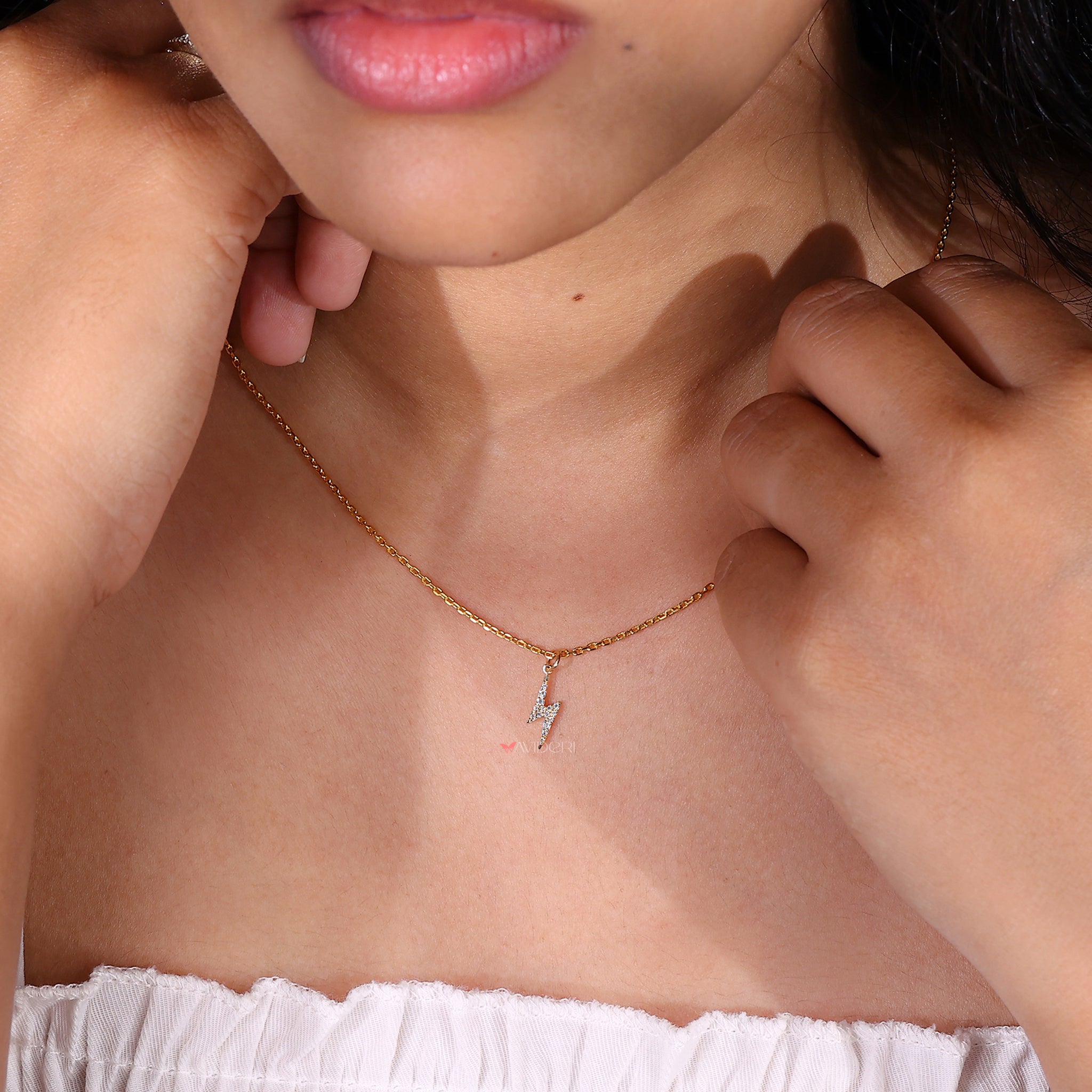 Minimalist flash pendant for necklace with a simple, modern feel.