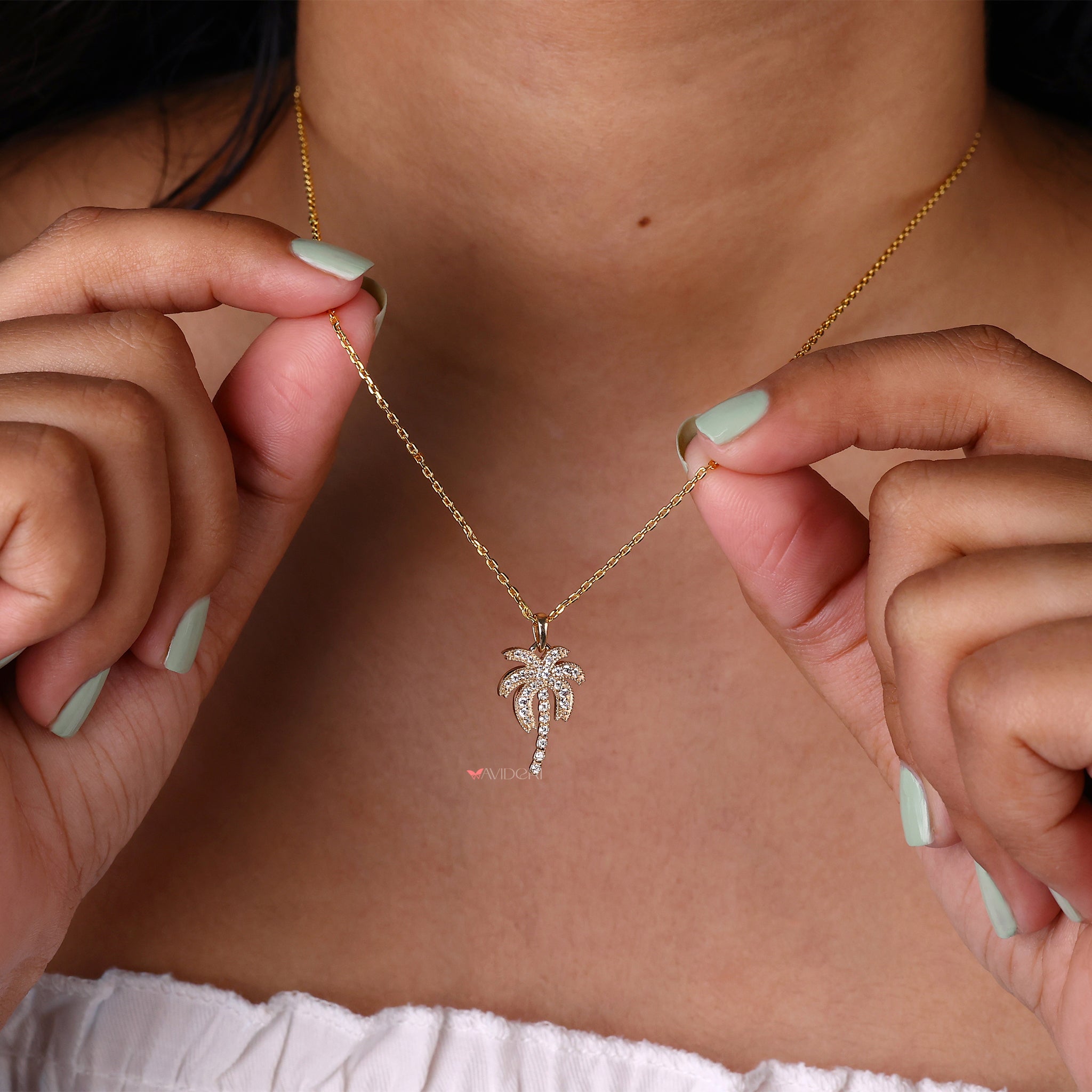 Wedding Anniversary Gift, a thoughtful pendant to celebrate love and commitment on a special anniversary.