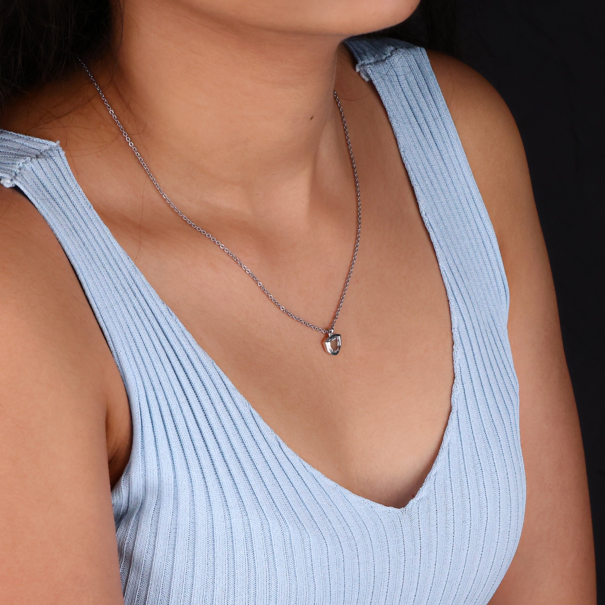 Handmade Jewelry, each piece is carefully handcrafted to reflect quality and style.