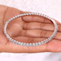 White Gold Bangle Bracelet – Round Diamond