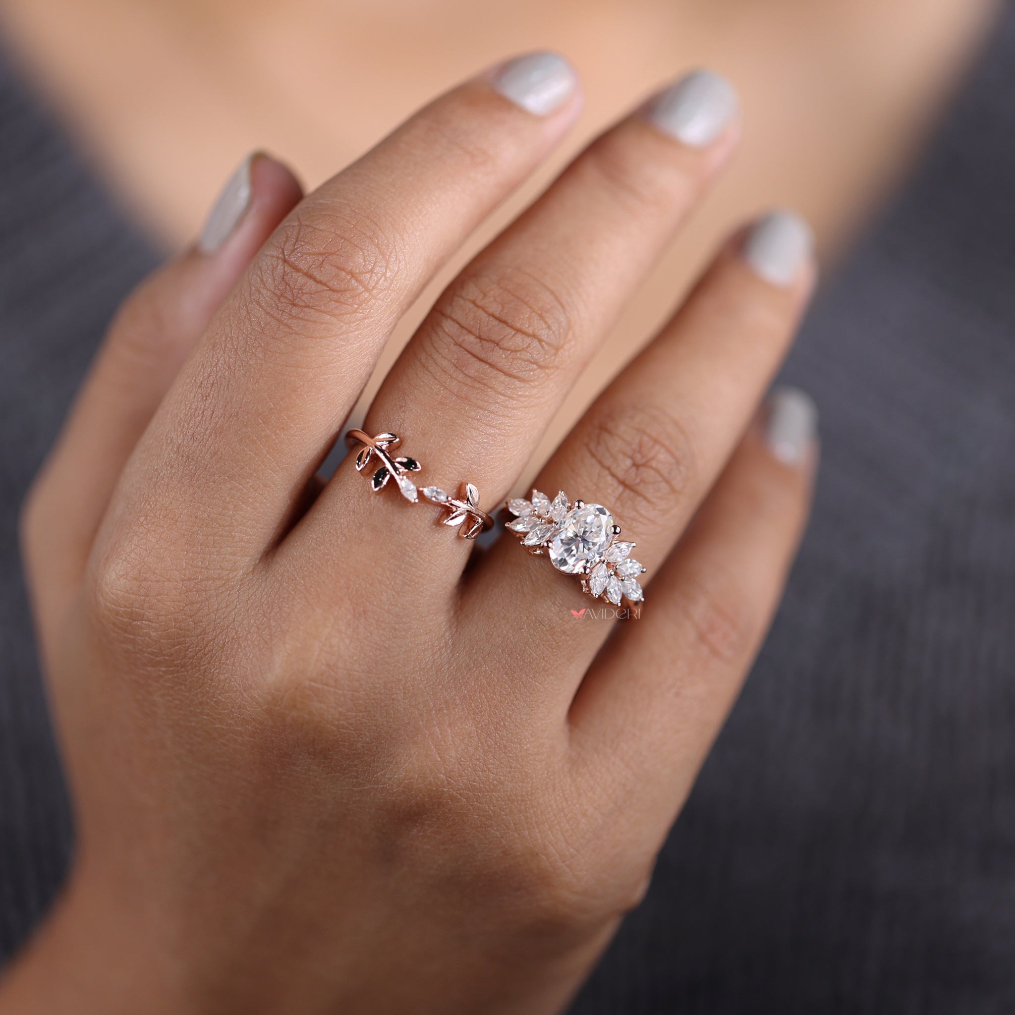 Marquise wedding band complementing the oval and marquise cut bridal set.
