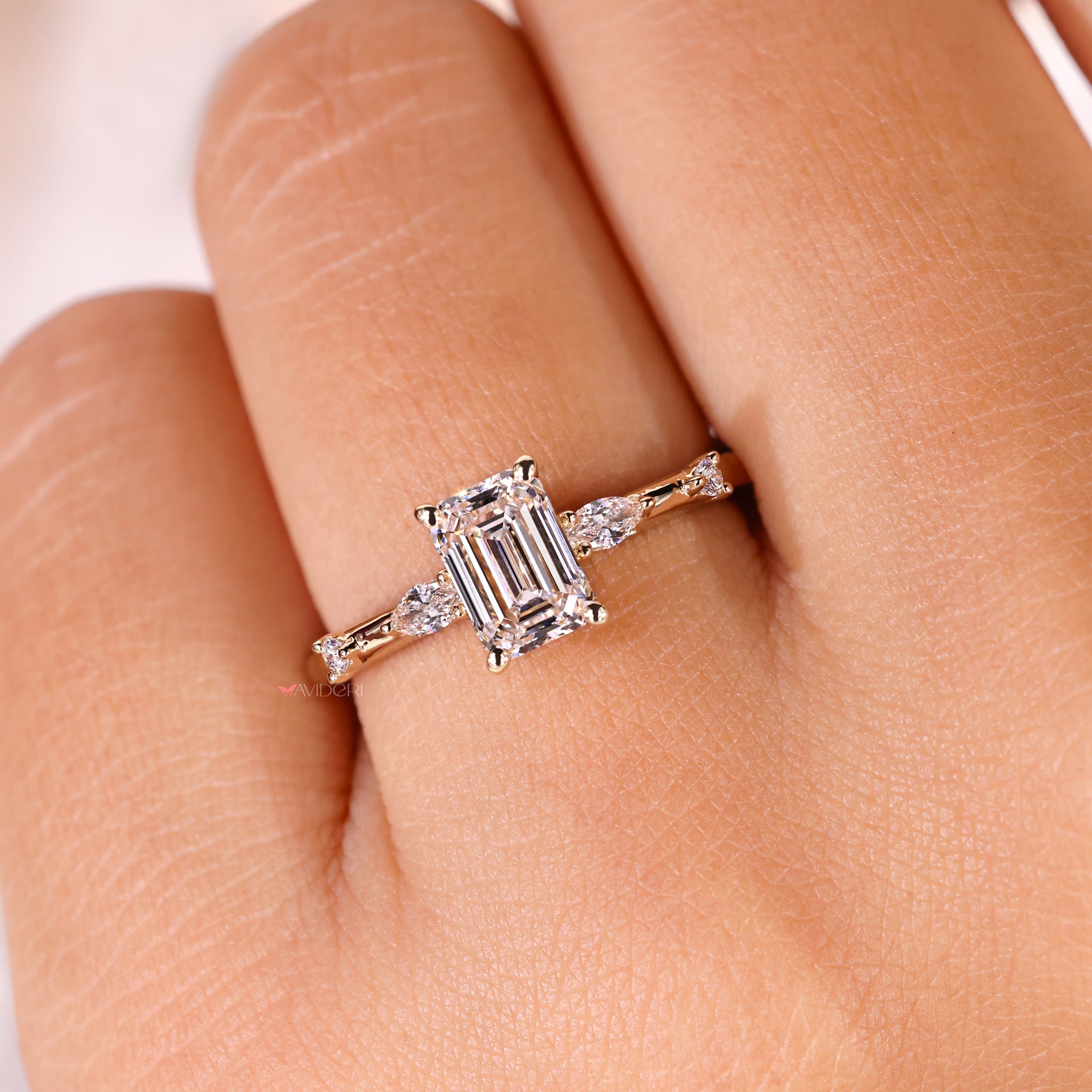 Timeless marquise engagement ring ideal for romantic moments.
