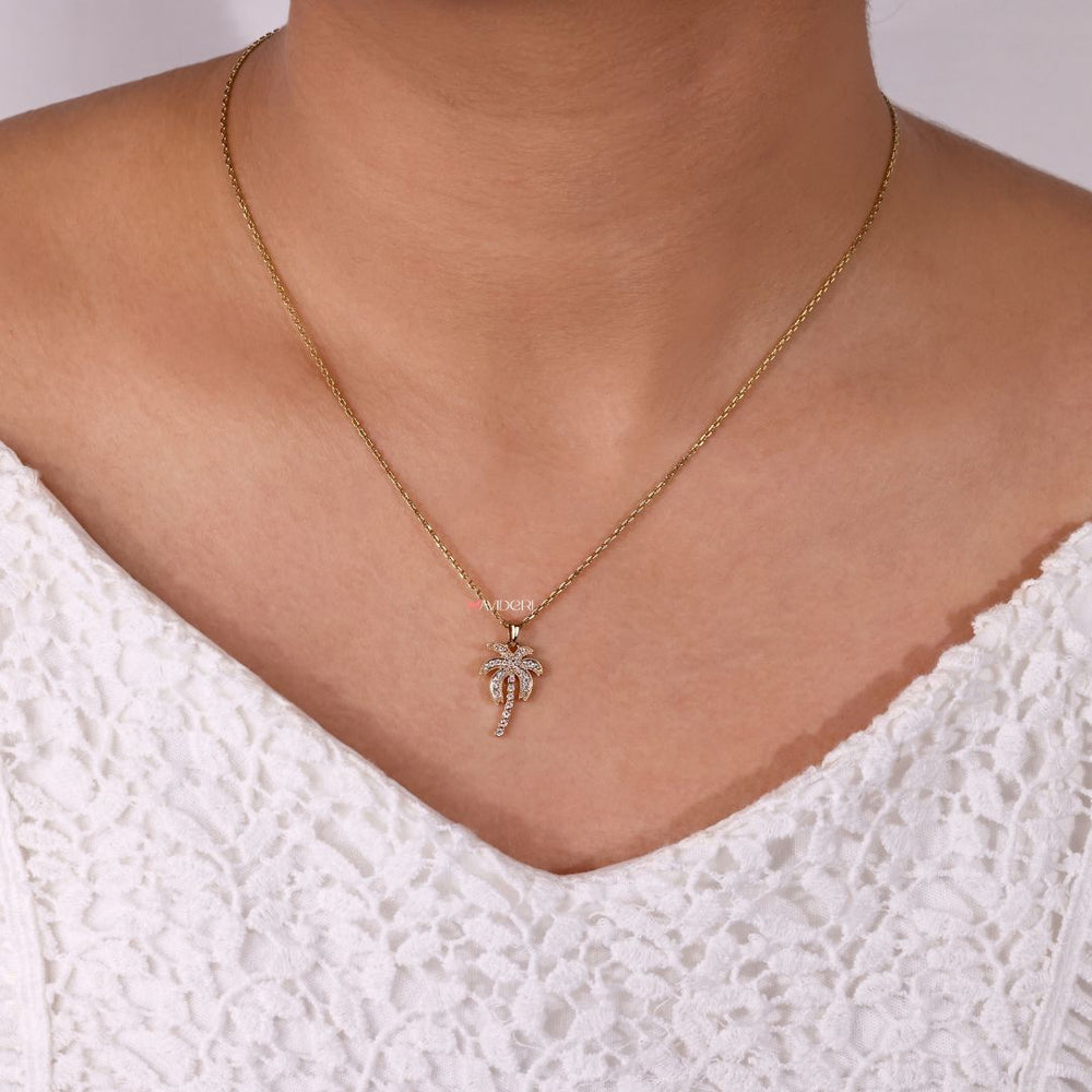 Round cut diamond pendant for a classic look.
