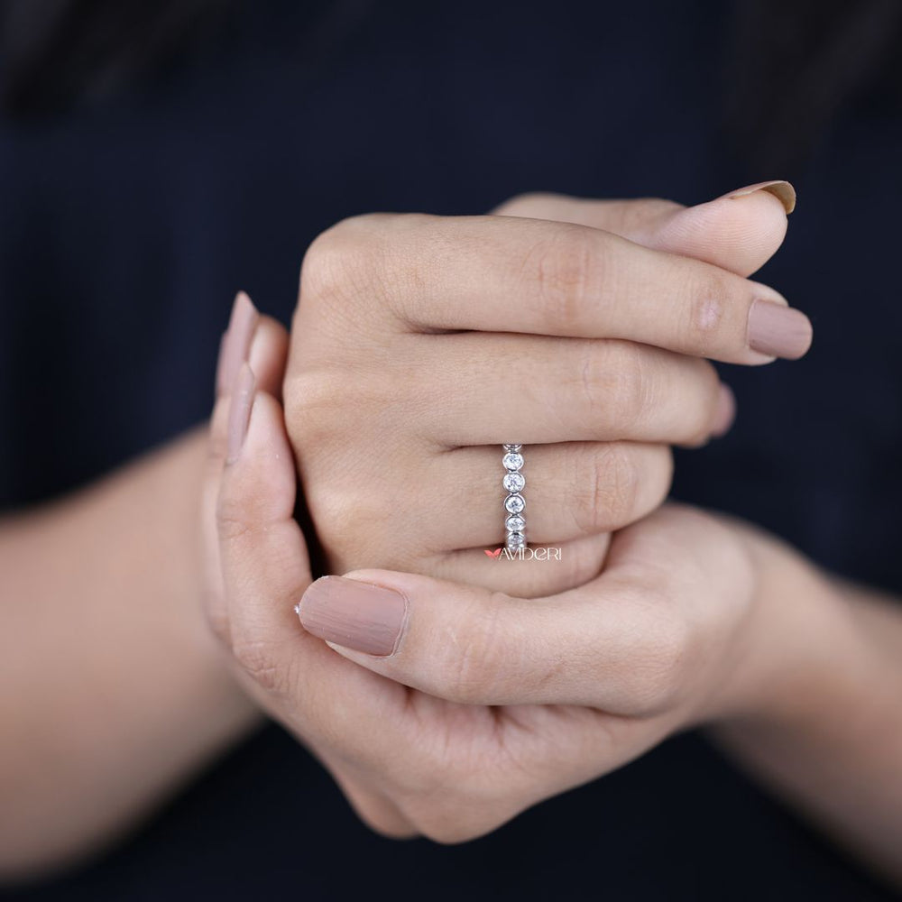 White gold delivers a clean, modern finish with refined shine.
