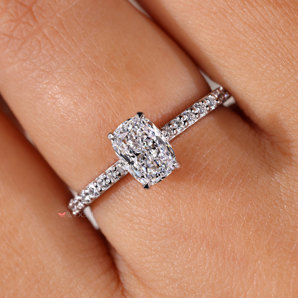 Sophisticated cushion  cut ring with exquisite detailing
