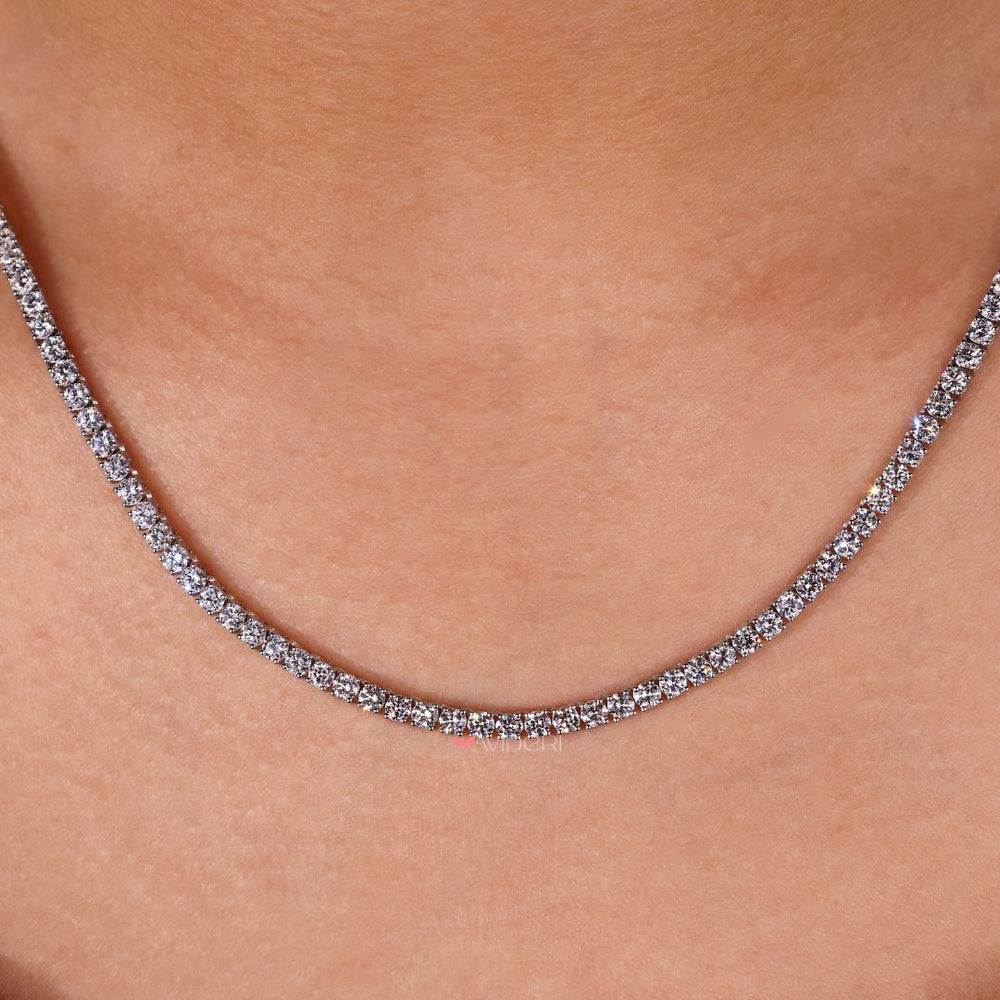Round Diamond Necklace - White Gold