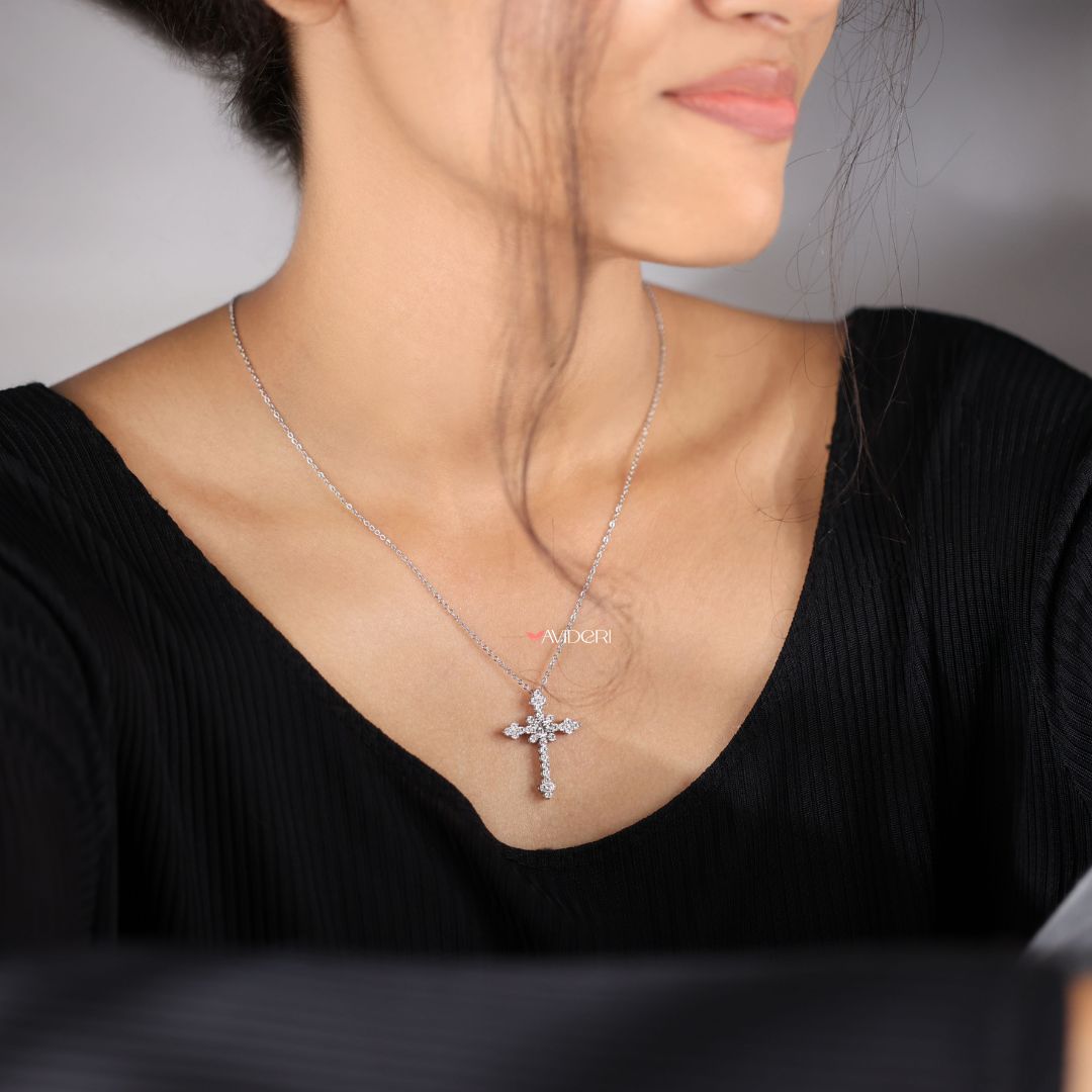 Cross pendant symbolizes faith with timeless beauty.
